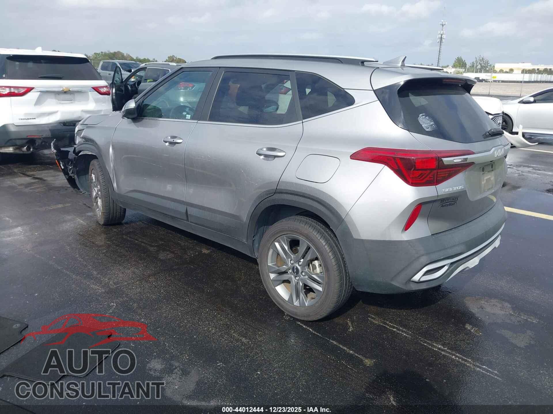 KIA SELTOS 2022 - KNDEU2AA6N7301786
