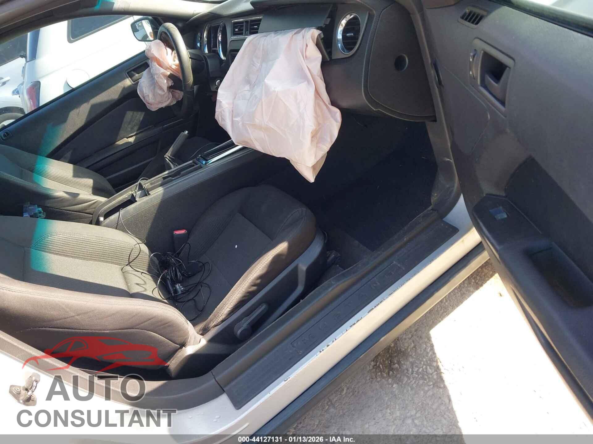 FORD MUSTANG 2012 - 1ZVBP8AM7C5258797