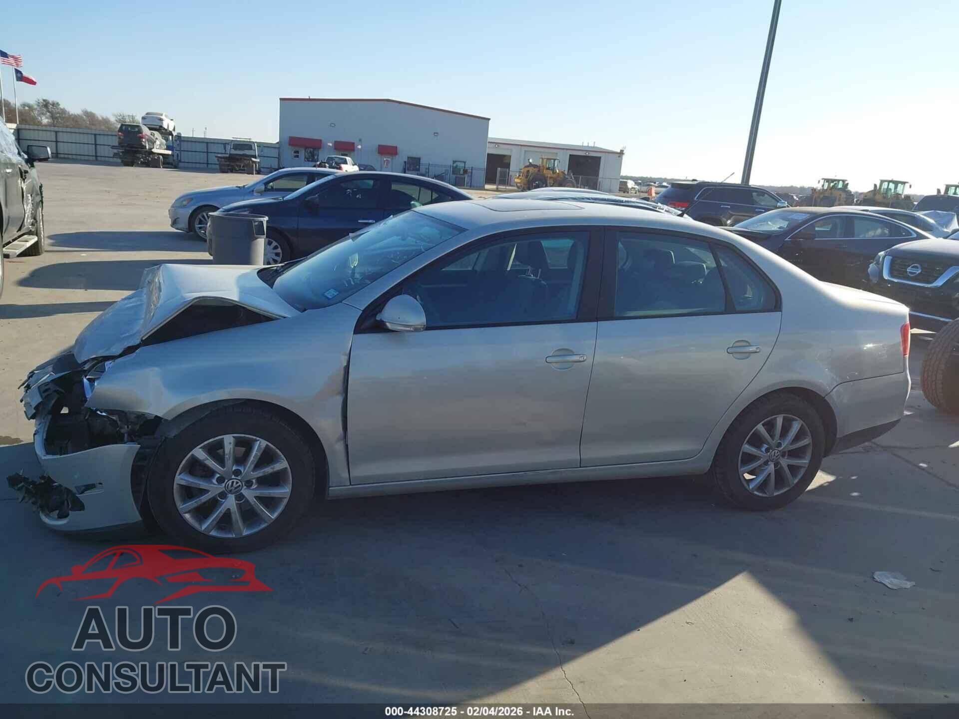 VOLKSWAGEN JETTA 2010 - 3VWRX7AJ2AM095286