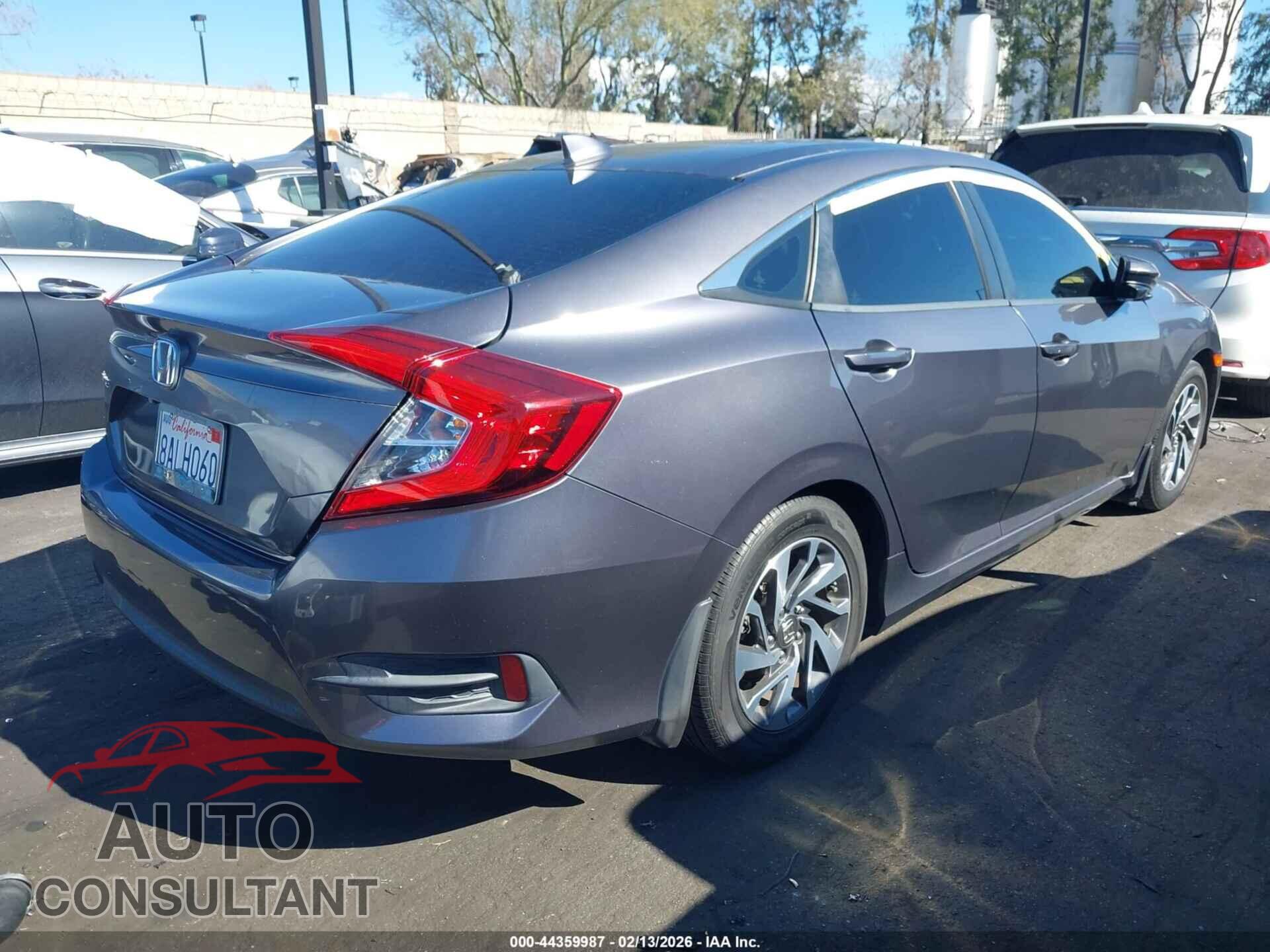 HONDA CIVIC 2017 - 19XFC2F71HE213947