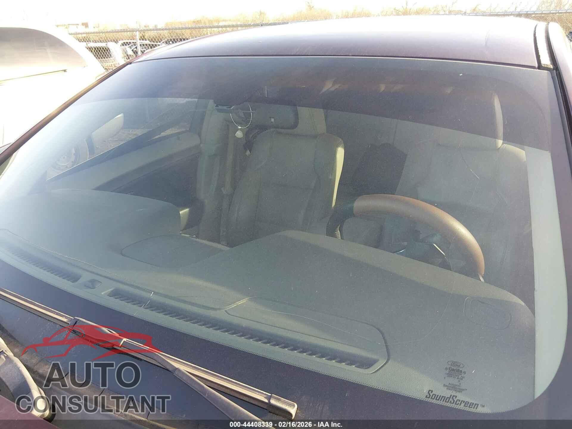 FORD TAURUS 2011 - 1FAHP2EW0BG103670