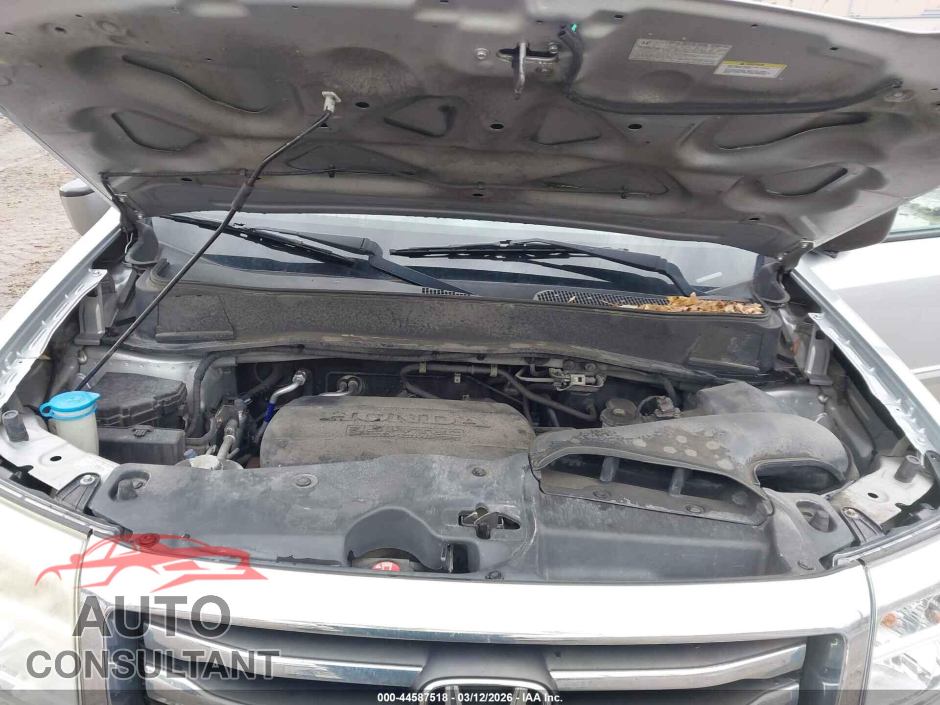 HONDA PILOT 2015 - 5FNYF4H34FB063202
