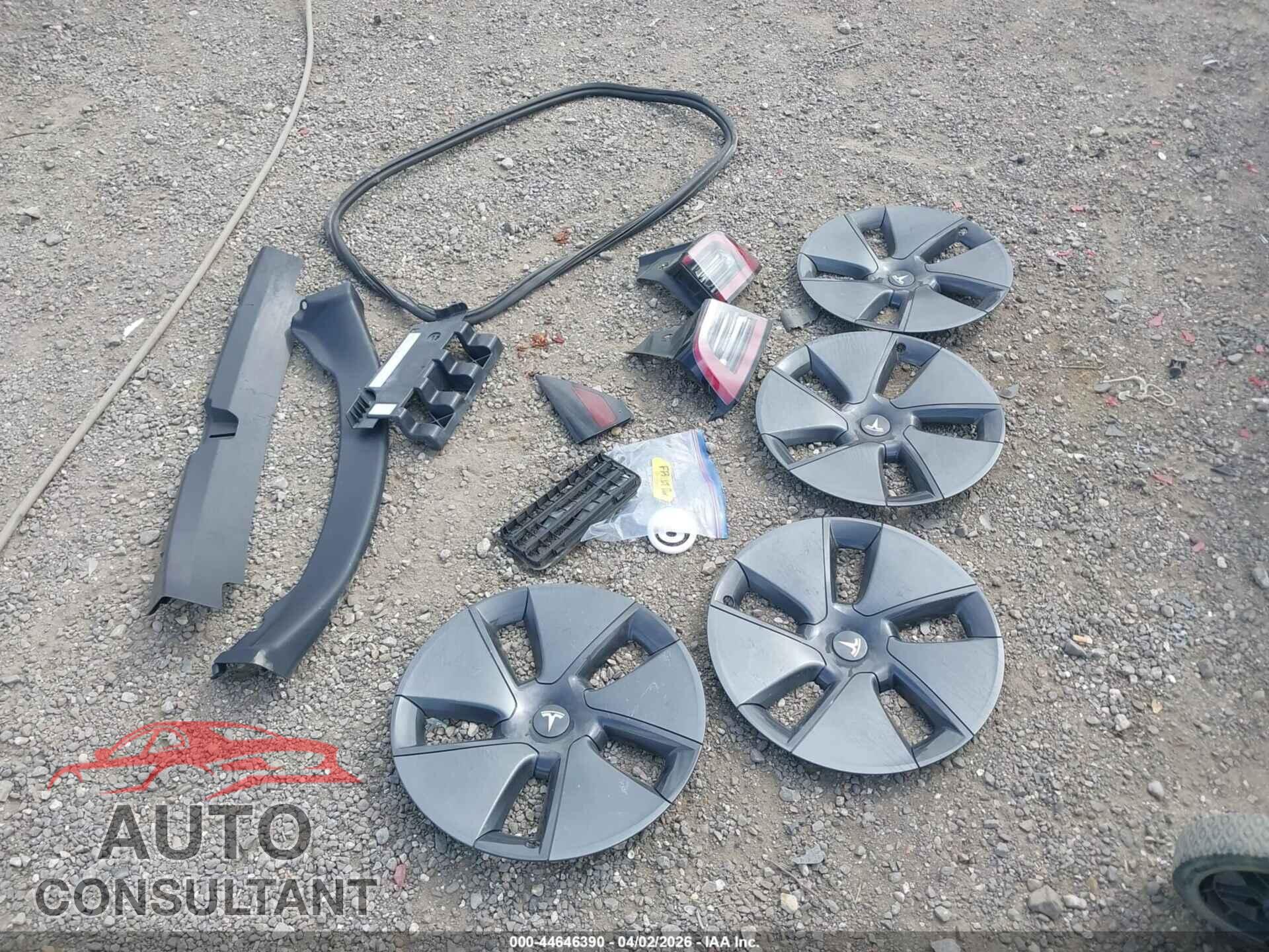 TESLA MODEL 3 2021 - 5YJ3E1EA6MF027572