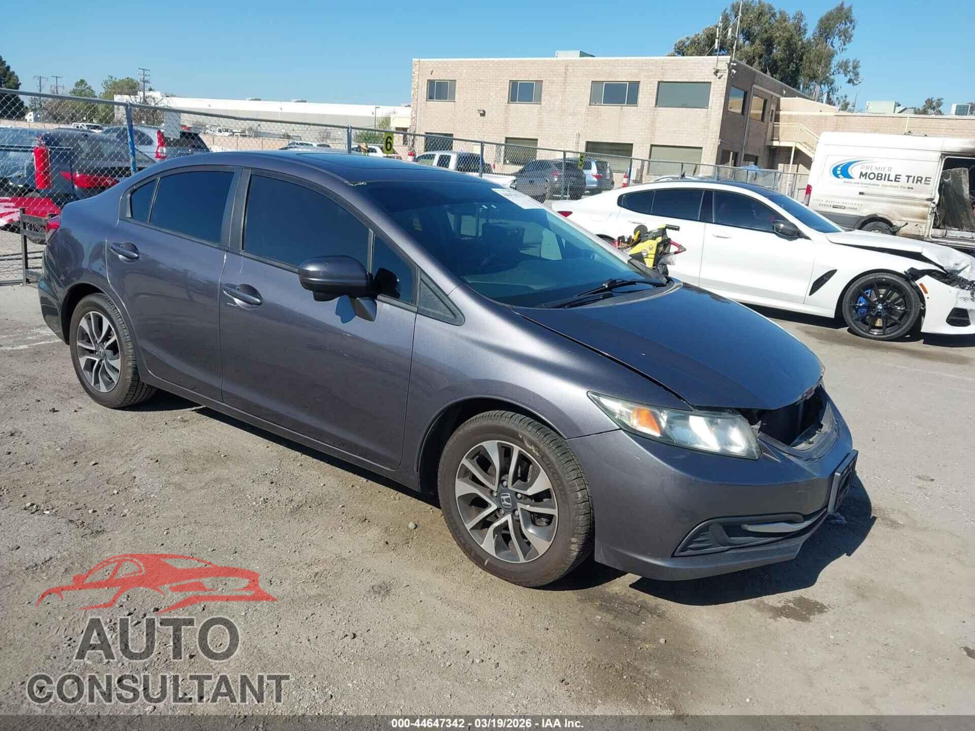HONDA CIVIC 2014 - 19XFB2F82EE249055
