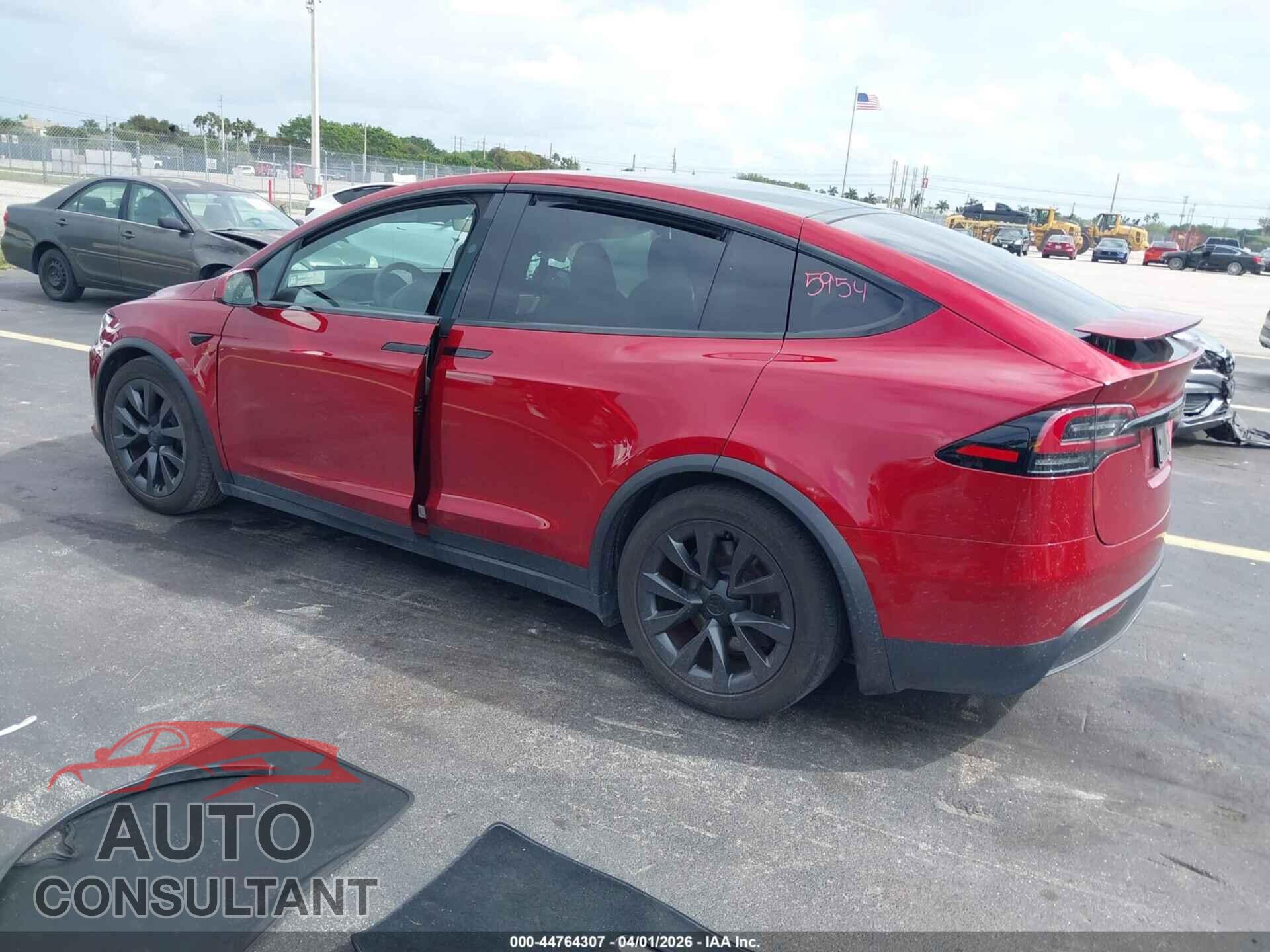 TESLA MODEL X 2024 - 7SAXCBE58RF440572