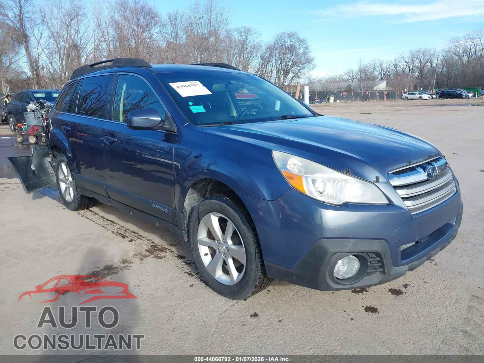 SUBARU OUTBACK 2013 - 4S4BRBKC2D3258232
