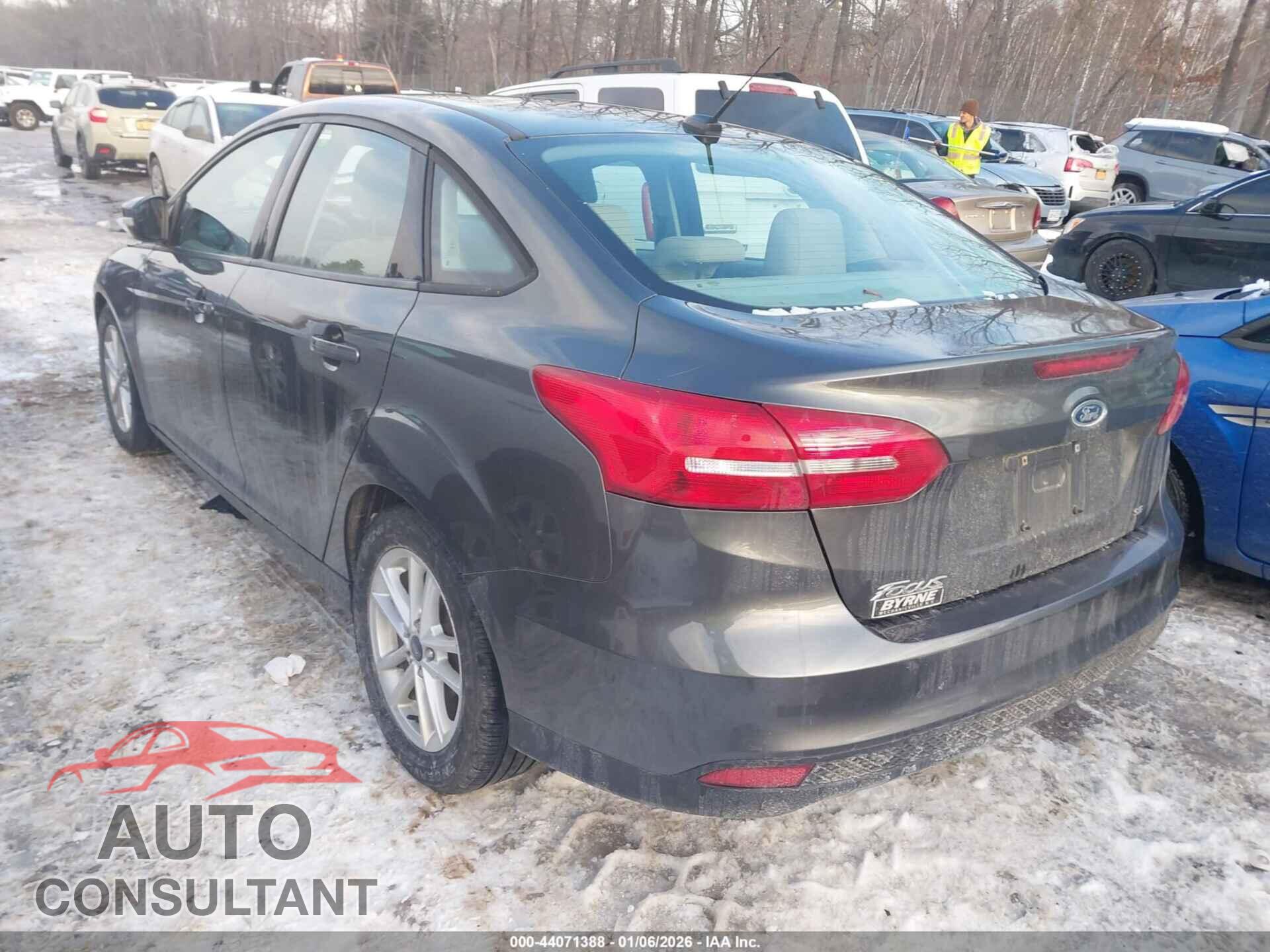 FORD FOCUS 2016 - 1FADP3F22GL300421