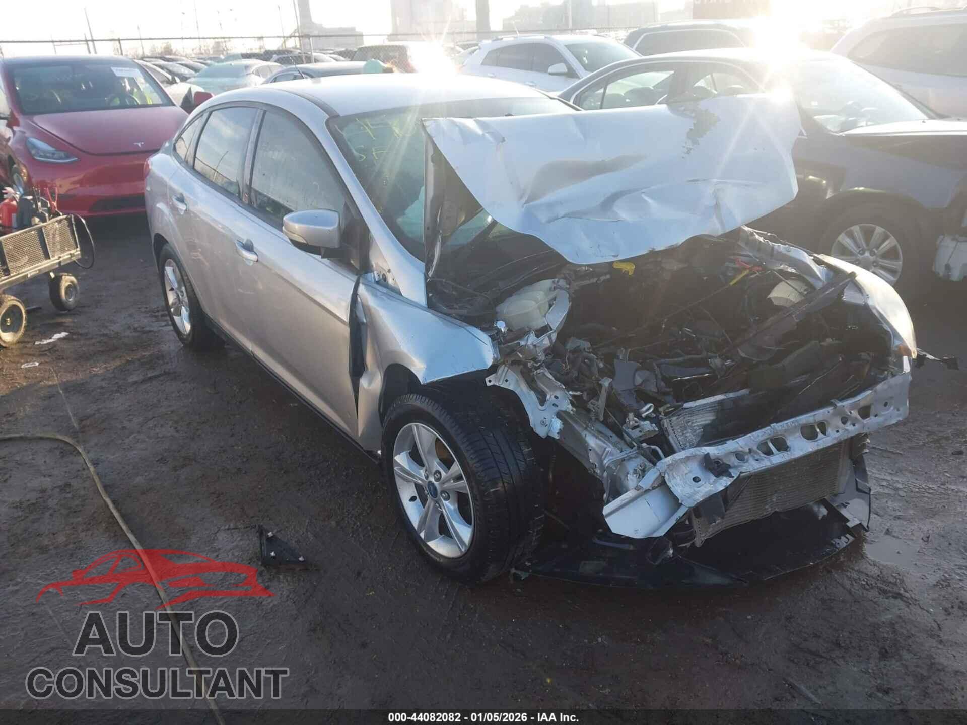 FORD FOCUS 2013 - 1FADP3F2XDL157603
