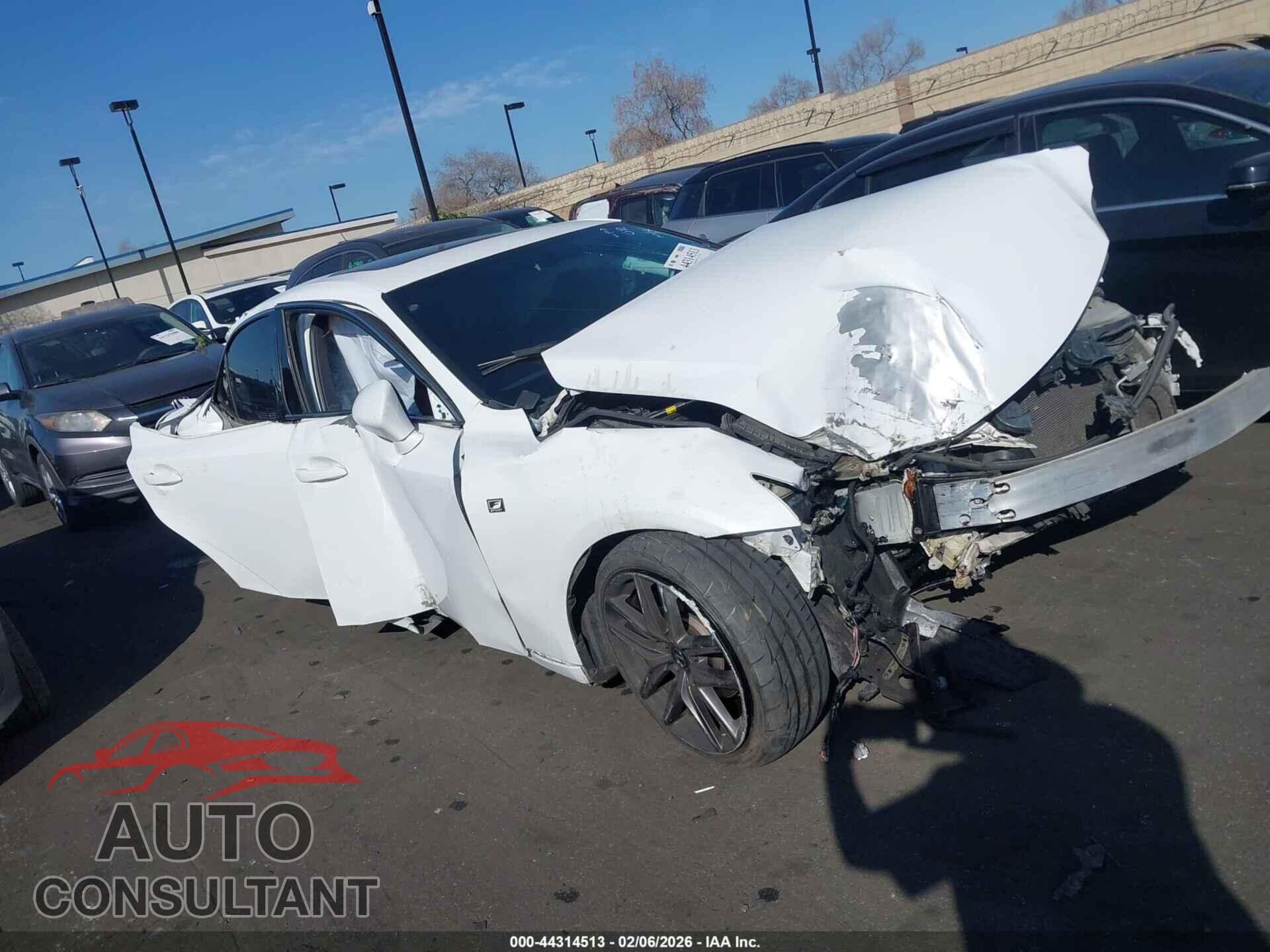 LEXUS IS 250 2015 - JTHBF1D26F5057743