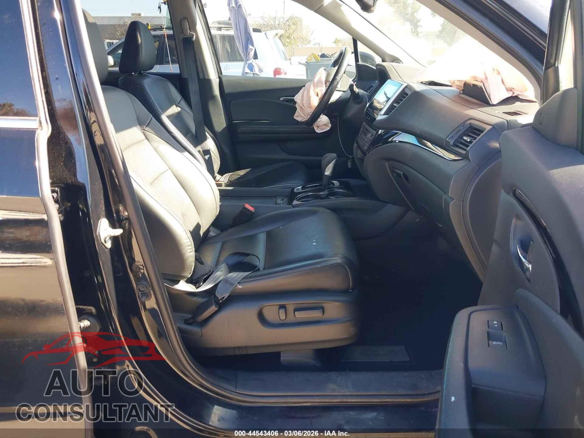 HONDA RIDGELINE 2018 - 5FPYK3F70JB010119