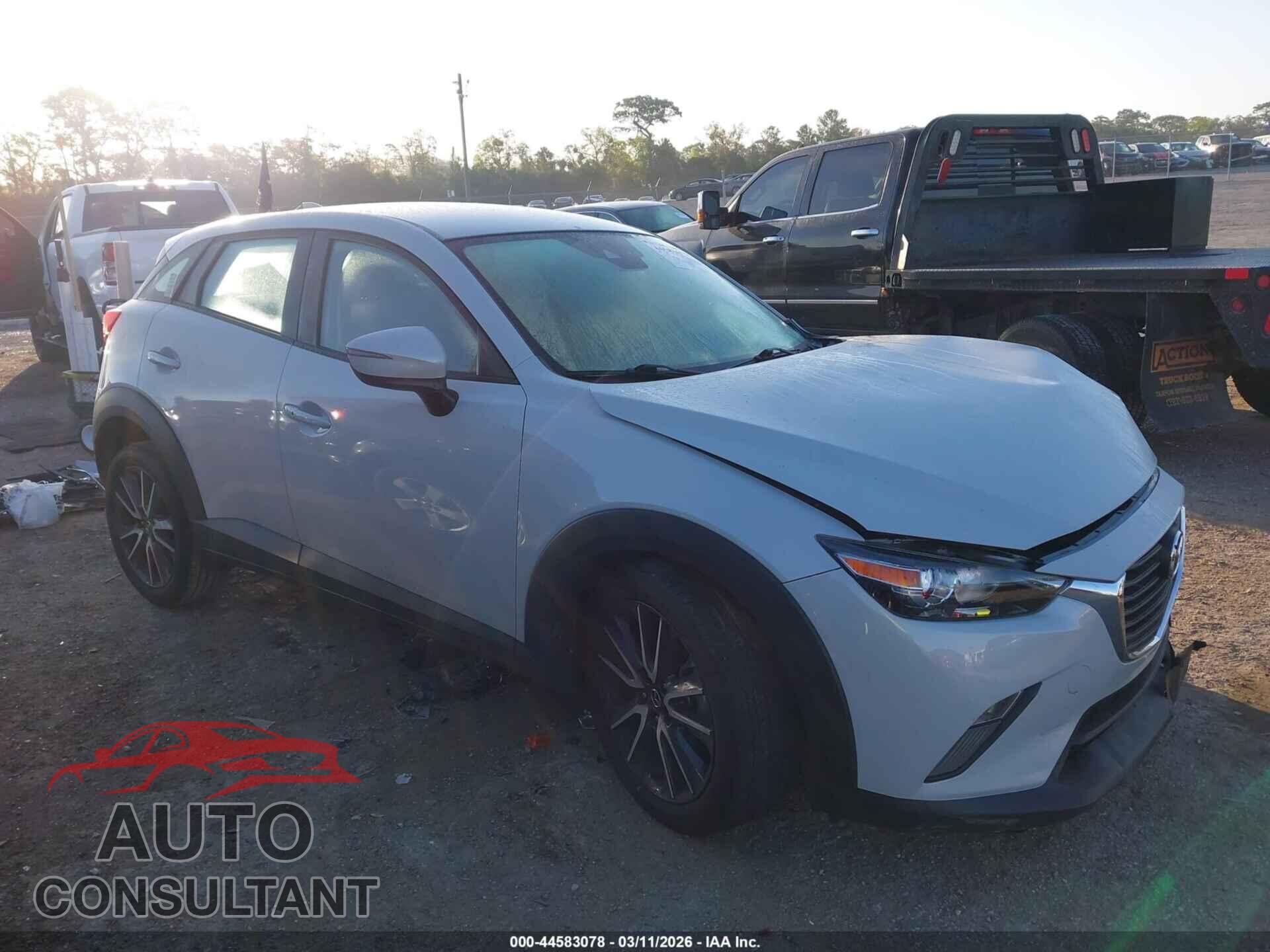 MAZDA CX-3 2018 - JM1DKDC76J0300722