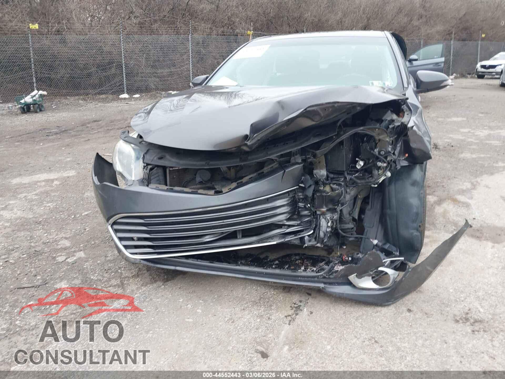 TOYOTA AVALON 2013 - 4T1BK1EB7DU076327