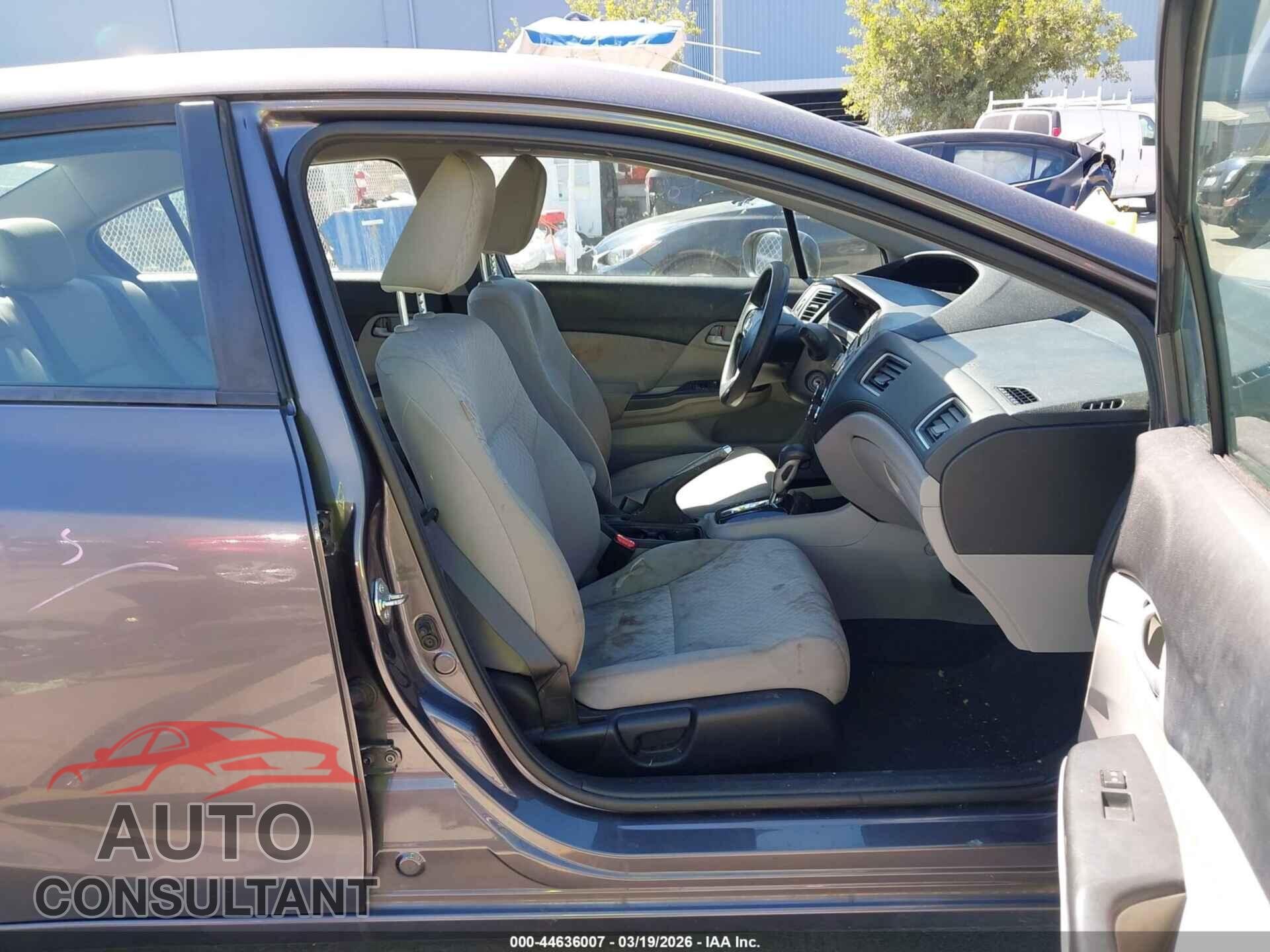 HONDA CIVIC 2014 - 19XFB2F52EE226025