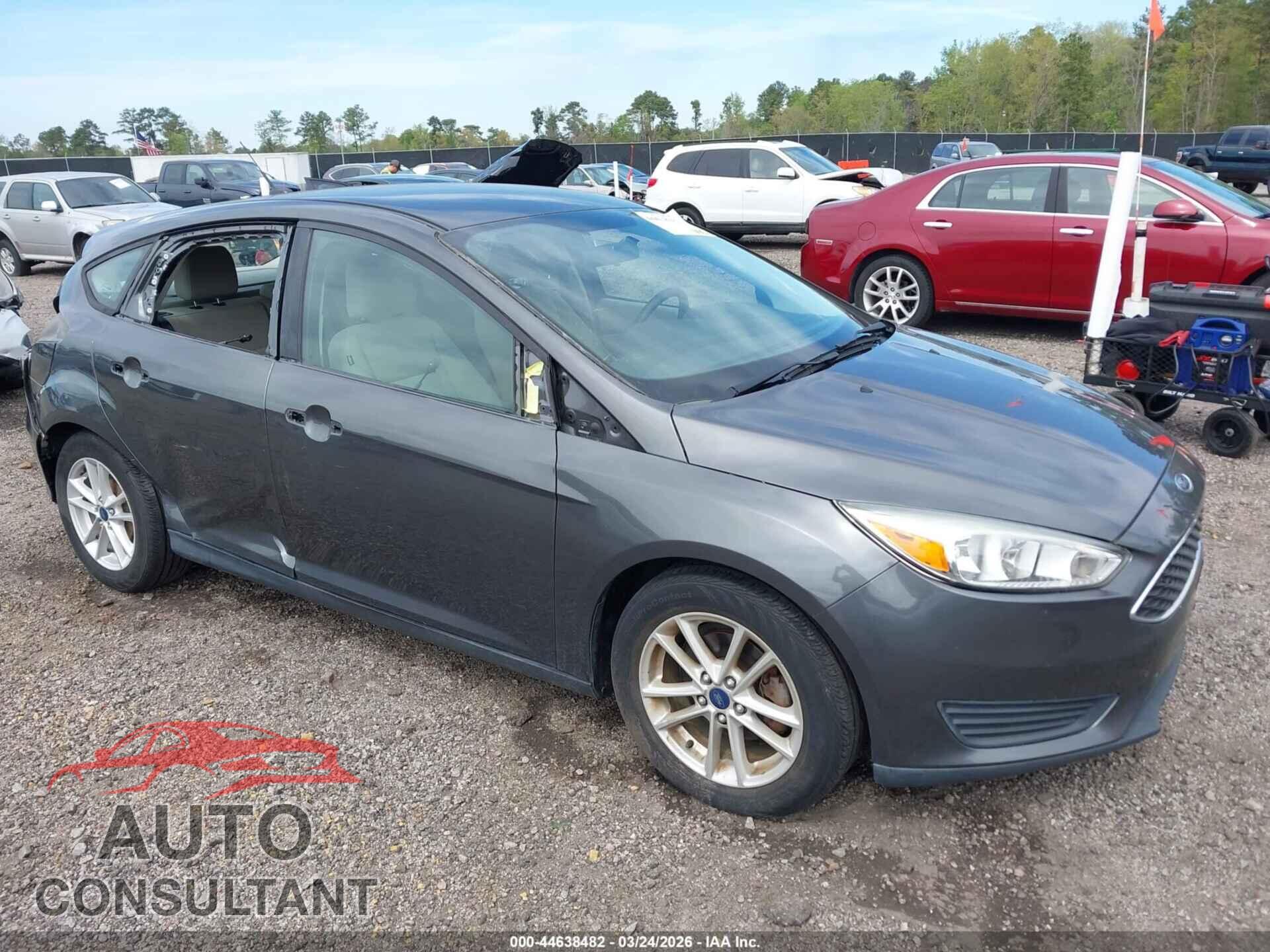 FORD FOCUS 2017 - 1FADP3K2XHL200901
