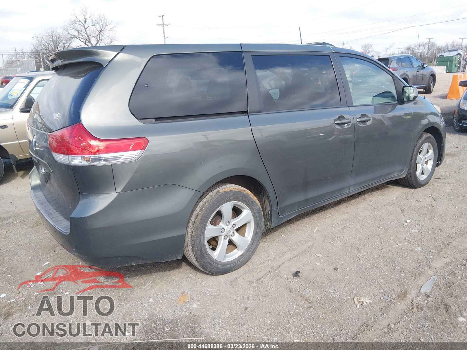 TOYOTA SIENNA 2012 - 5TDKA3DC9CS015366
