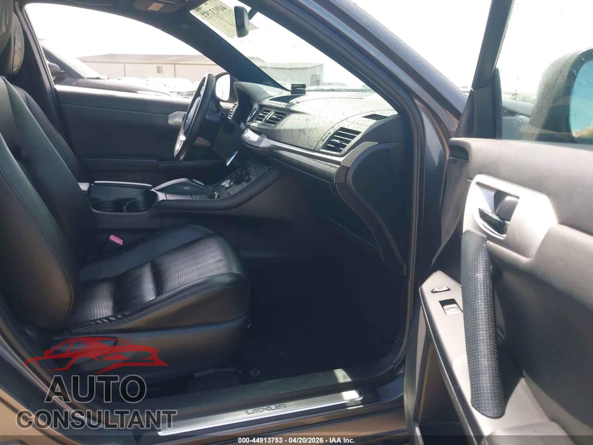 LEXUS CT 200H 2013 - JTHKD5BH9D2134138