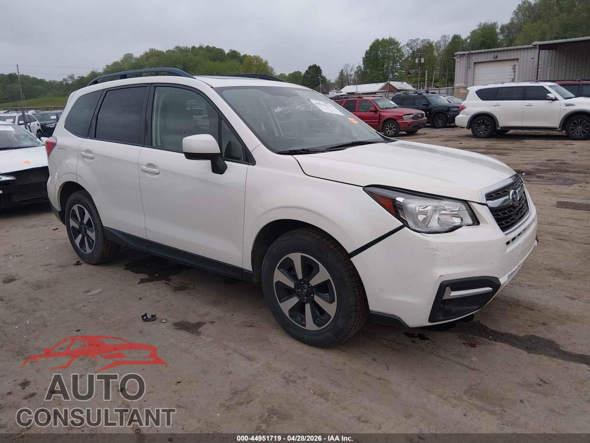 SUBARU FORESTER 2017 - JF2SJAEC4HG452553