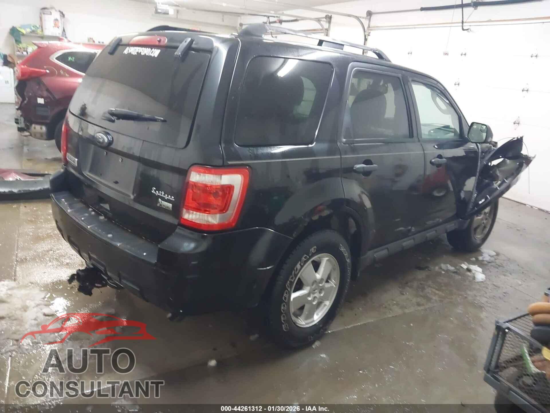 FORD ESCAPE 2011 - 1FMCU9DG7BKC38959