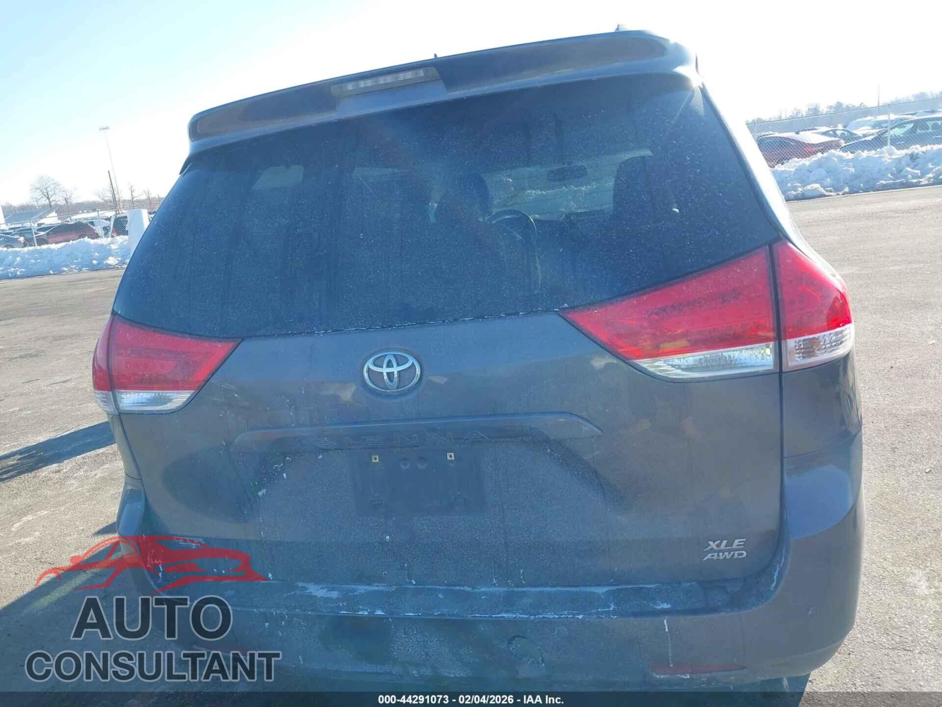 TOYOTA SIENNA 2012 - 5TDDK3DC5CS044126