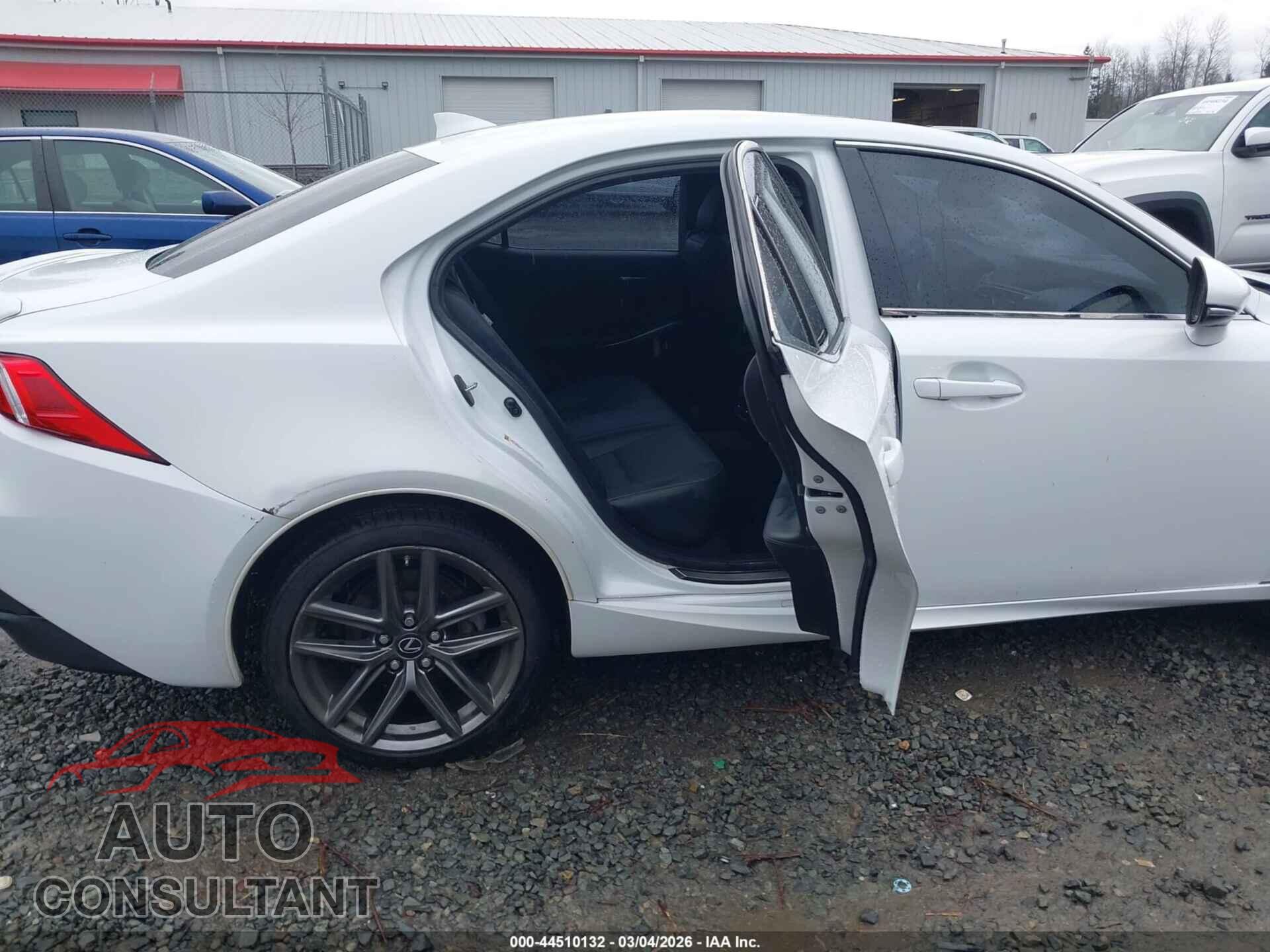LEXUS IS 250 2015 - JTHCF1D28F5021430