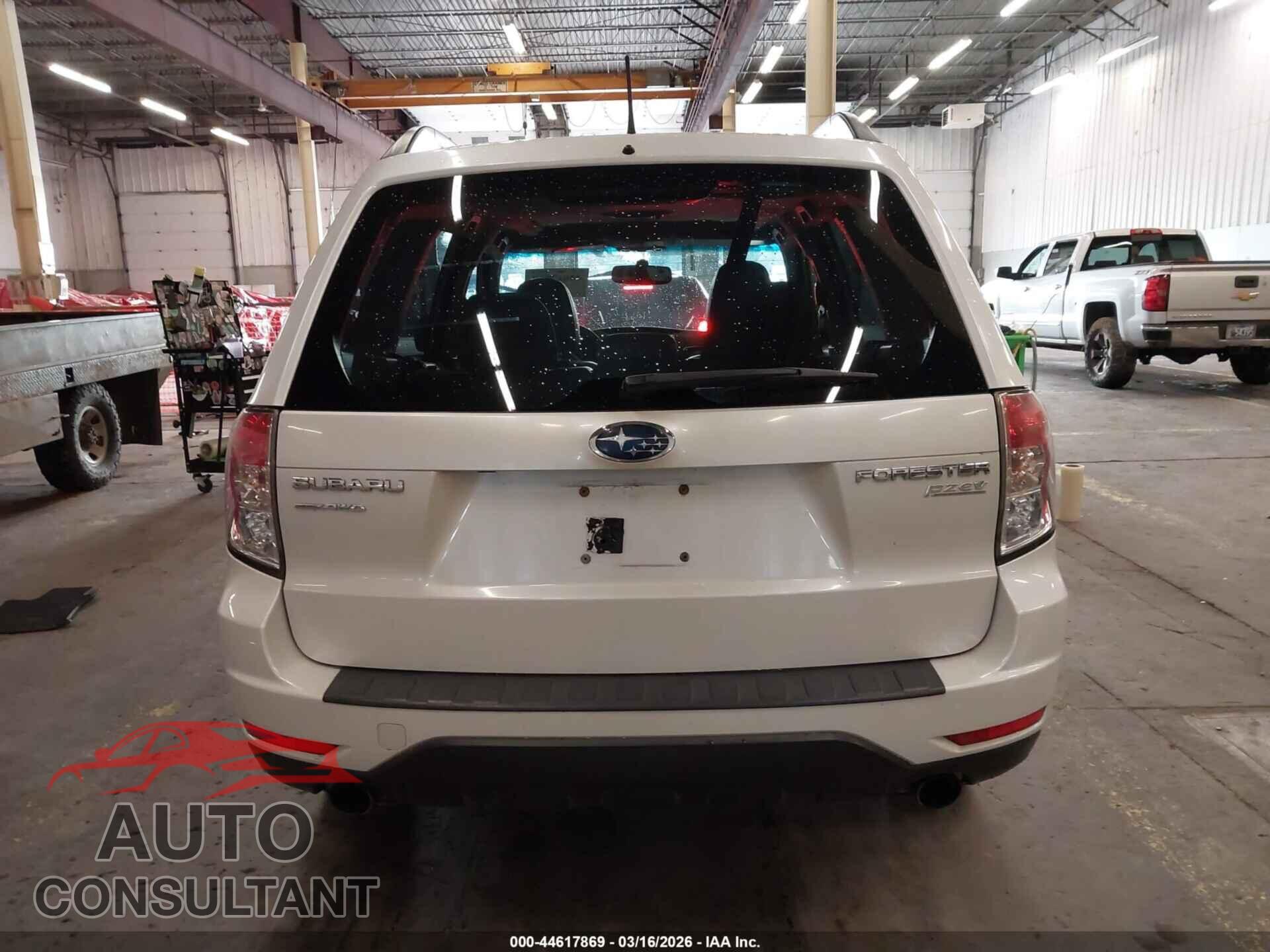 SUBARU FORESTER 2011 - JF2SHAEC1BH712775