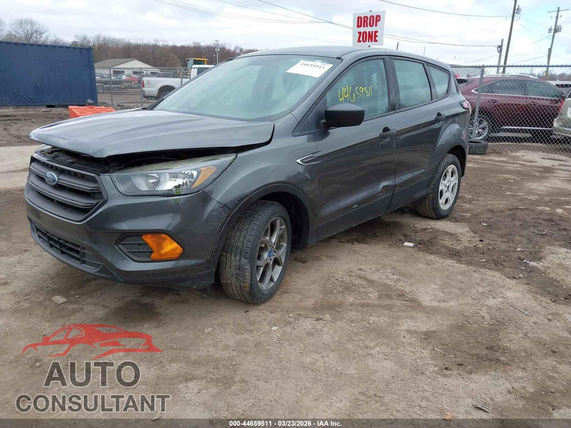 FORD ESCAPE 2018 - 1FMCU0F76JUB21689