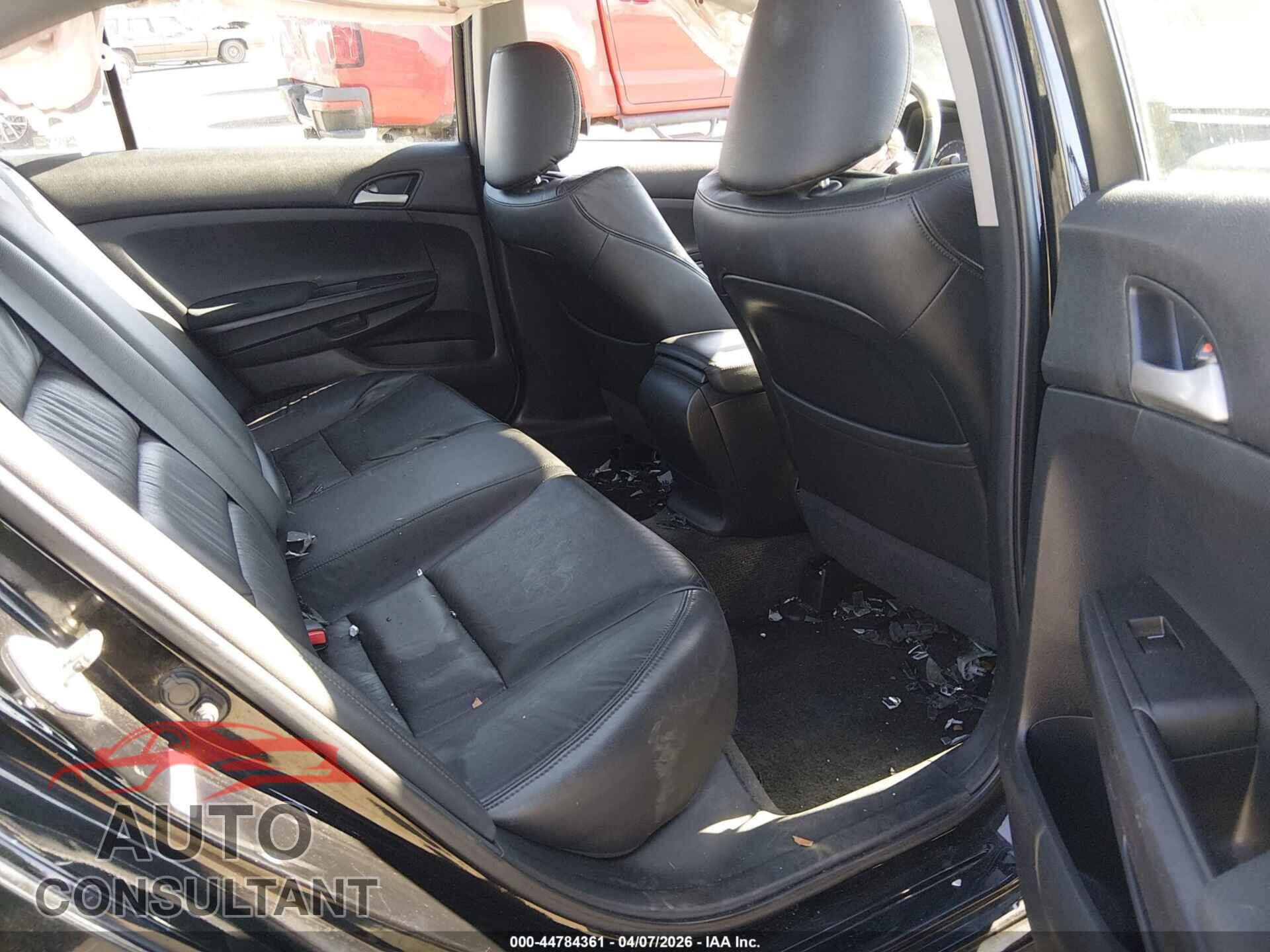 HONDA ACCORD 2012 - 1HGCP2F61CA134595