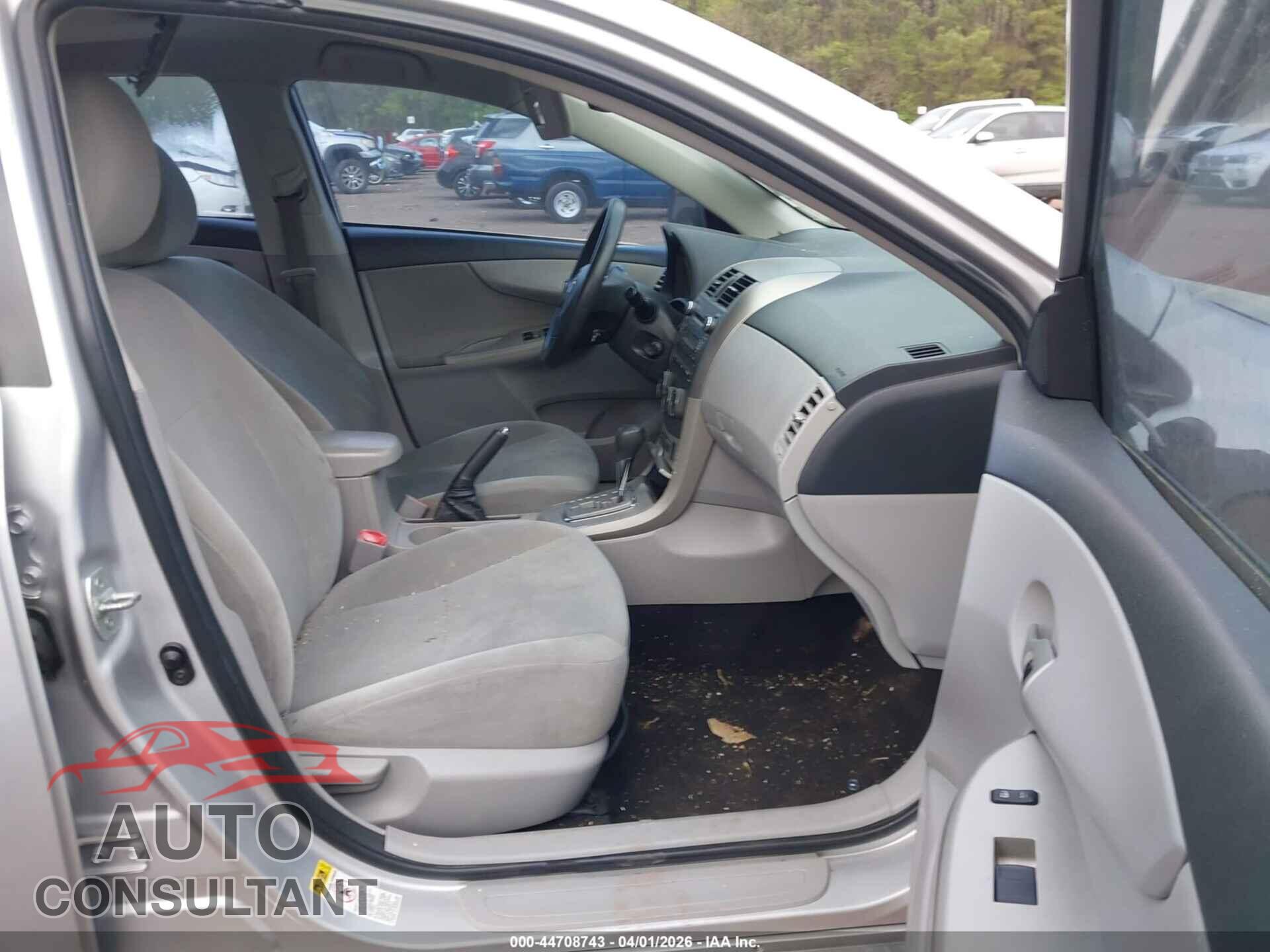 TOYOTA COROLLA 2011 - 2T1BU4EE6BC620434