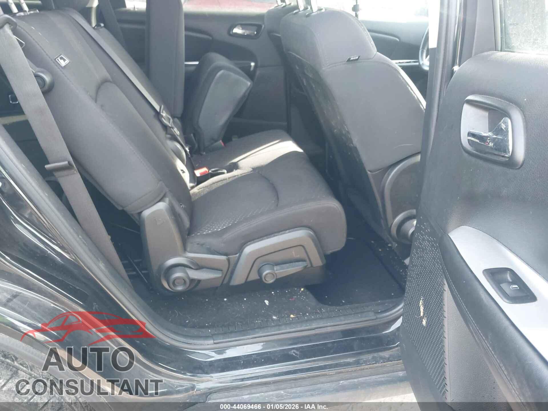 DODGE JOURNEY 2012 - 3C4PDCBG4CT367568