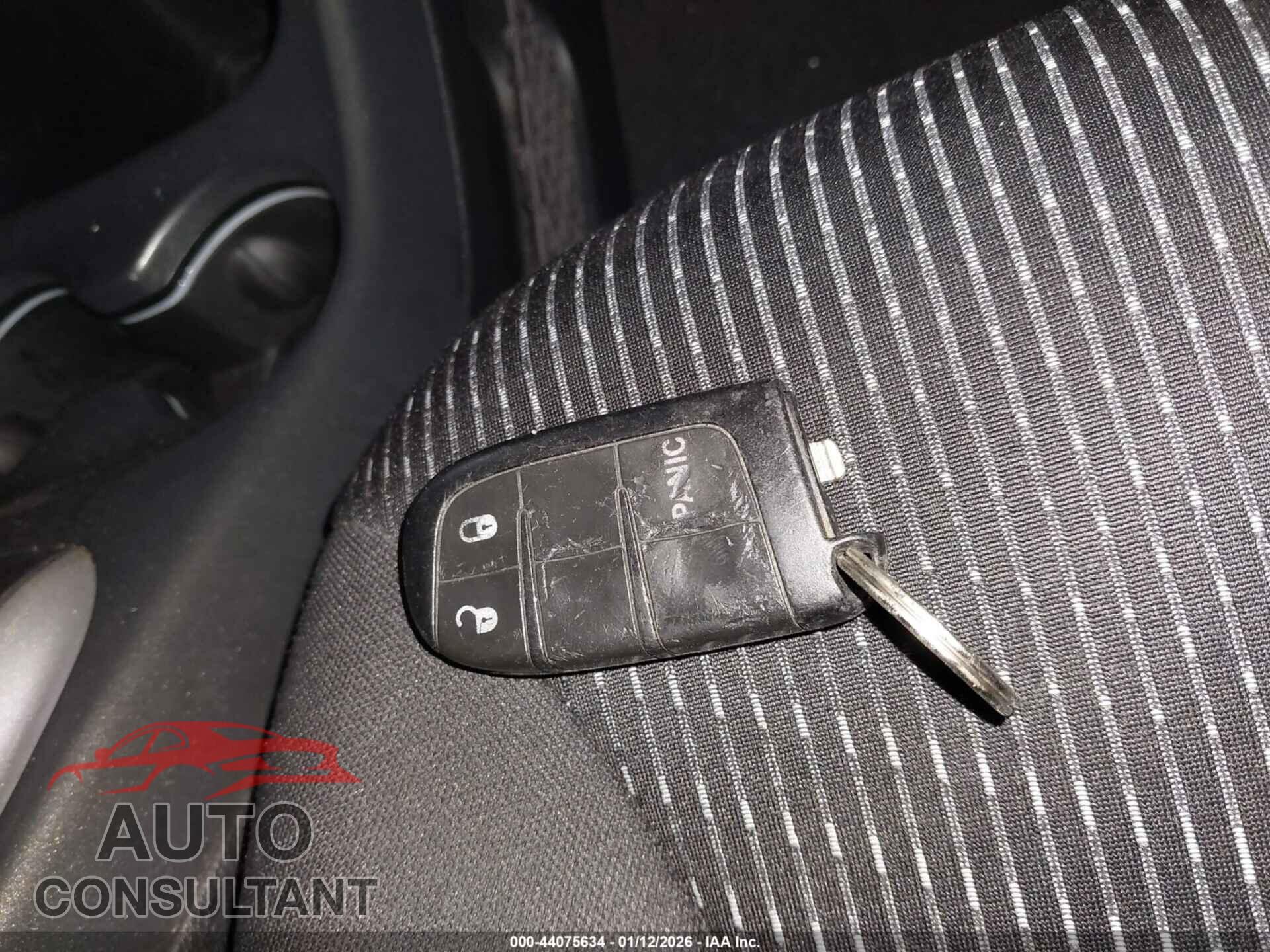 DODGE JOURNEY 2017 - 3C4PDCABXHT621961