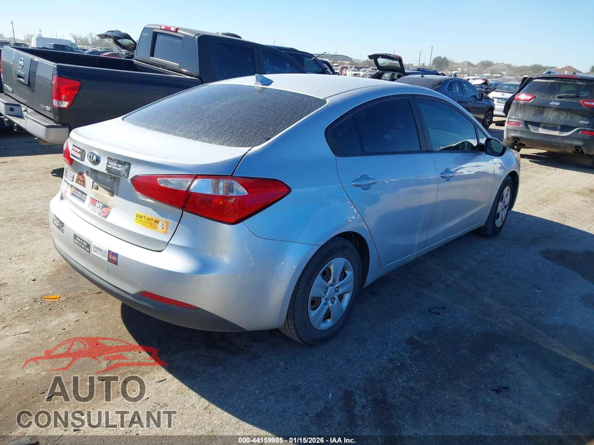 KIA FORTE 2016 - KNAFK4A6XG5459030