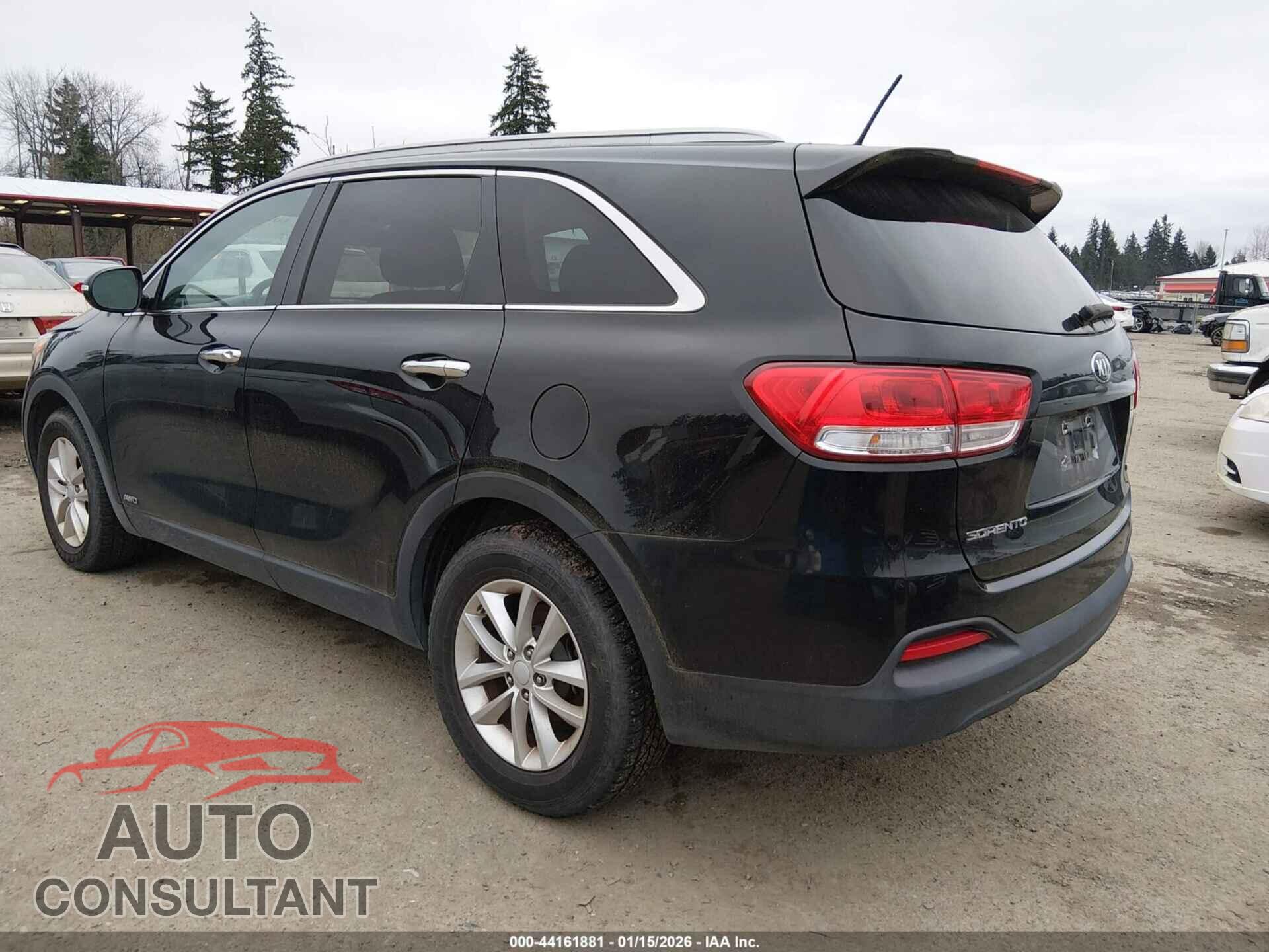 KIA SORENTO 2017 - 5XYPGDA52HG189560