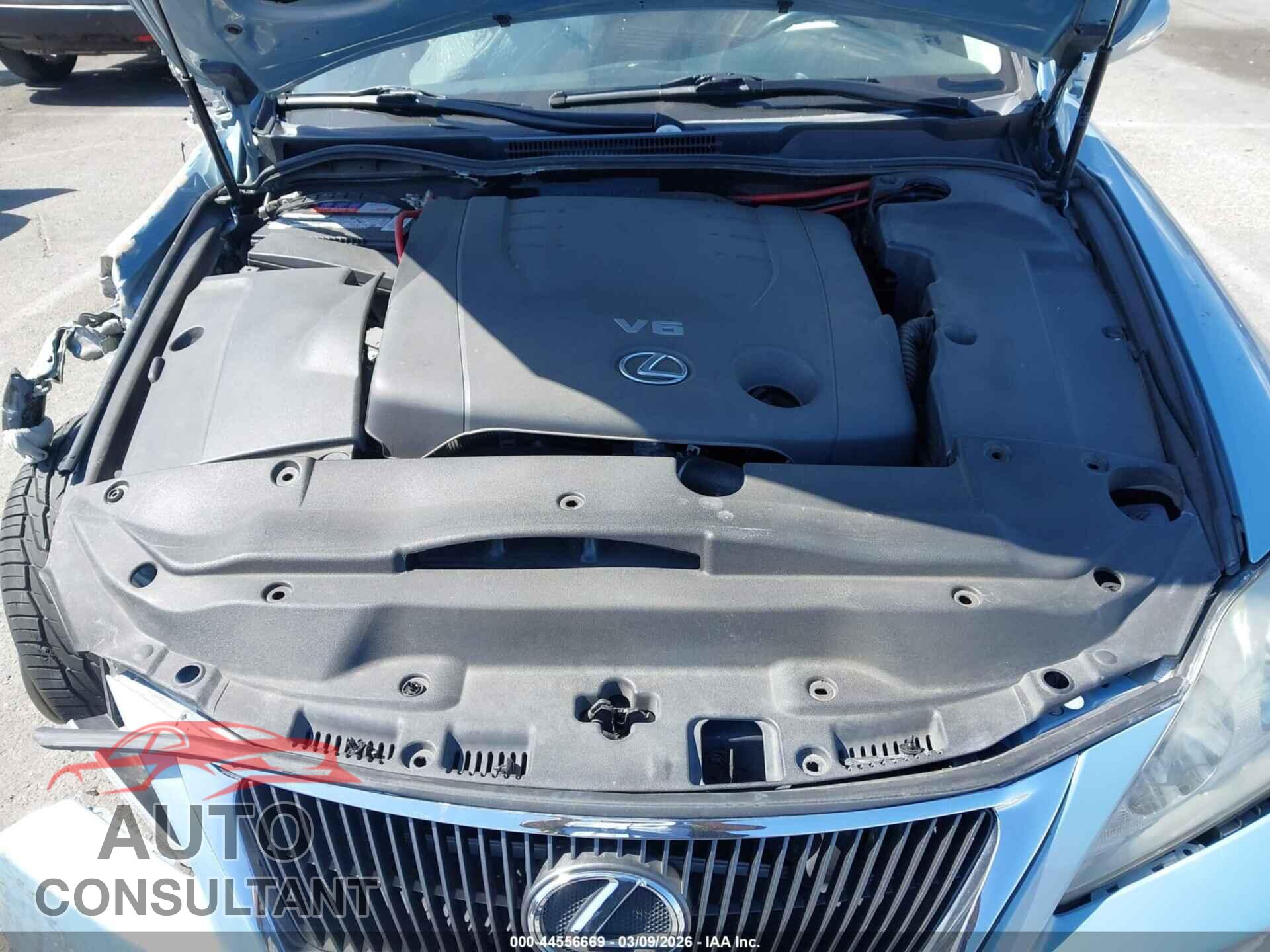 LEXUS IS 250C 2010 - JTHFF2C27A2510836