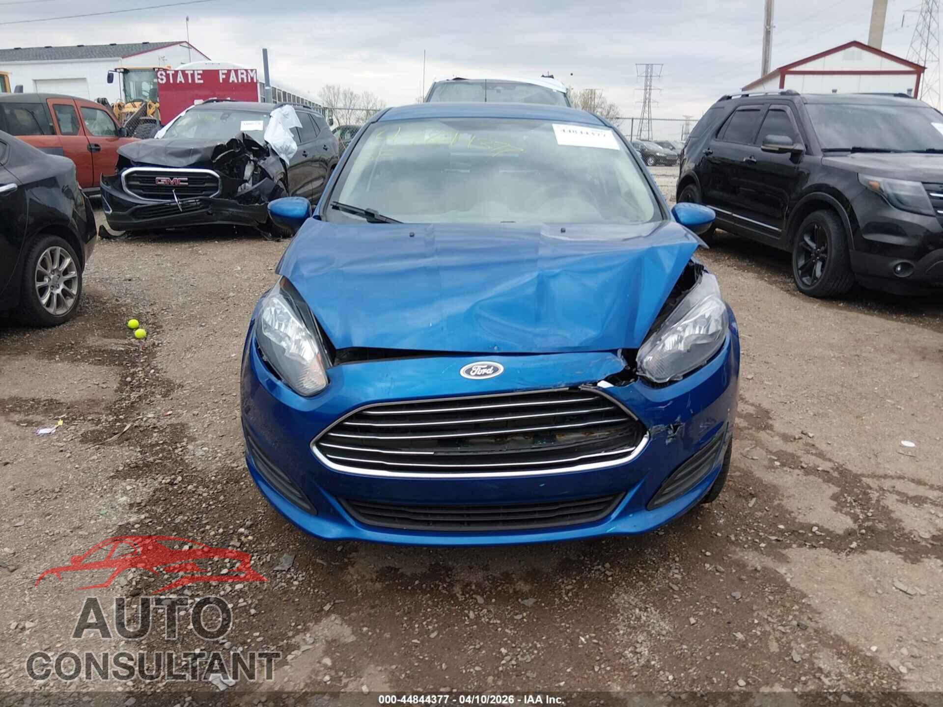 FORD FIESTA 2018 - 3FADP4EJ8JM124592