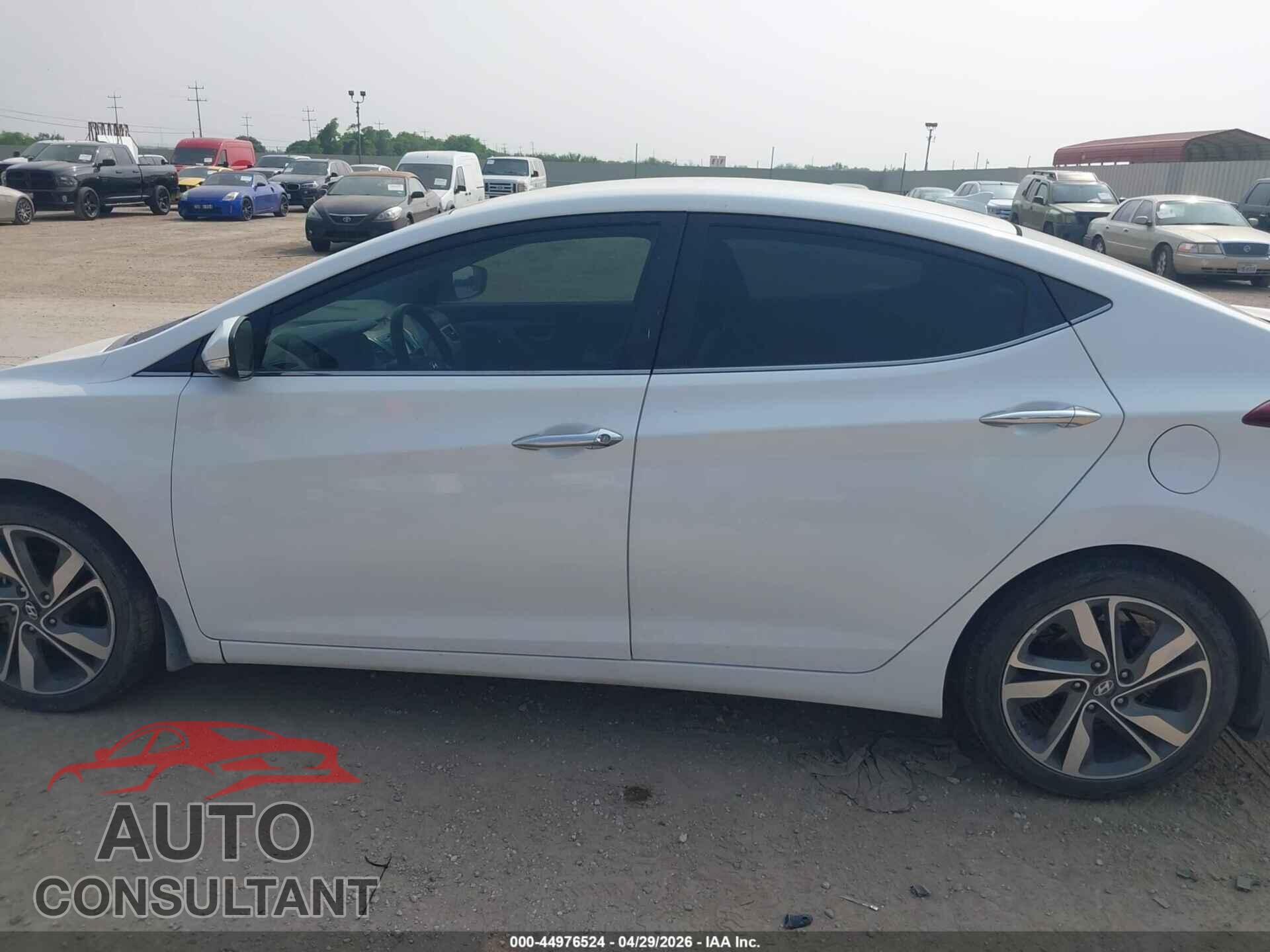 HYUNDAI ELANTRA 2014 - 5NPDH4AE5EH515307