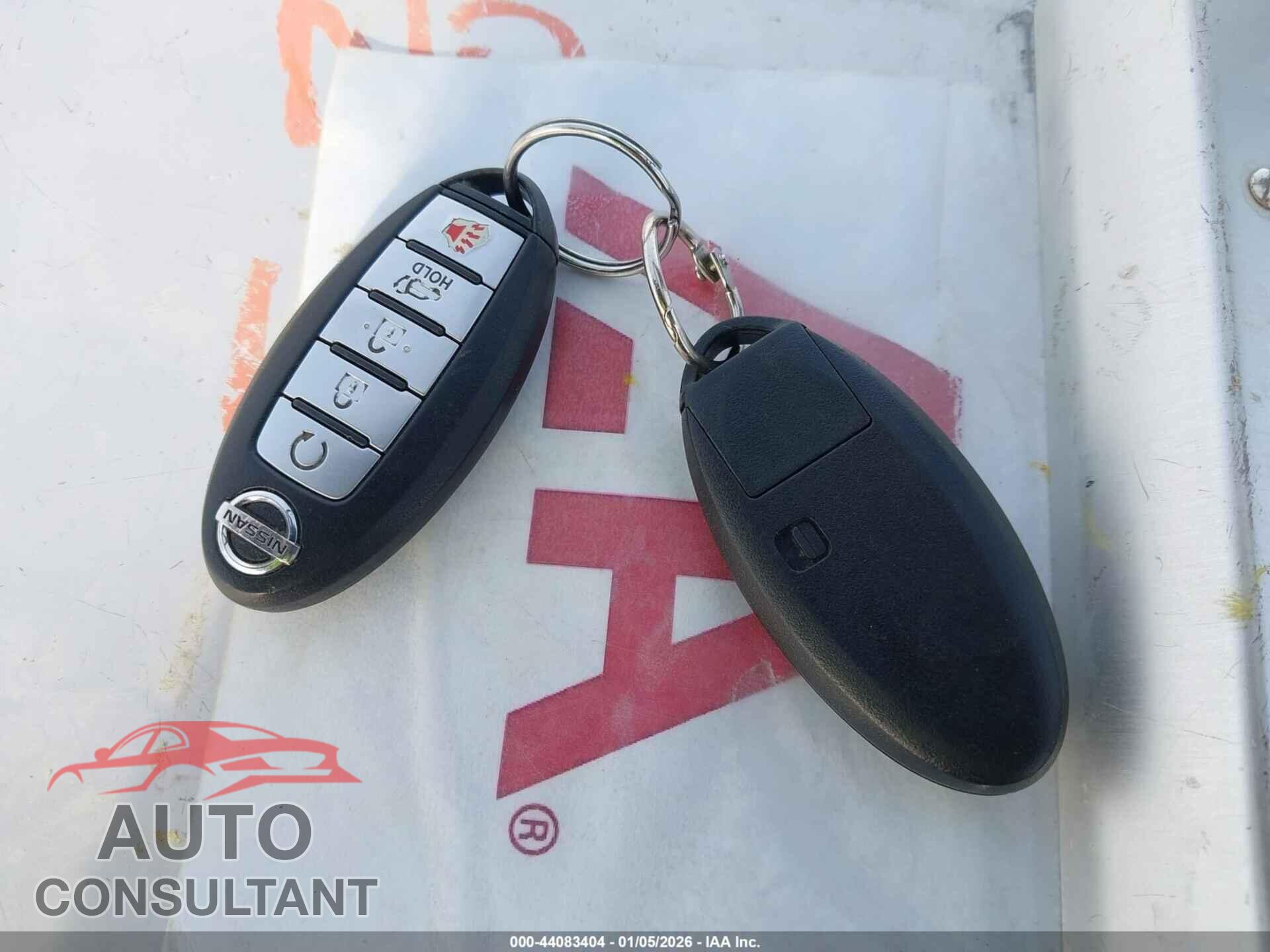 NISSAN PATHFINDER 2015 - 5N1AR2MM7FC685989