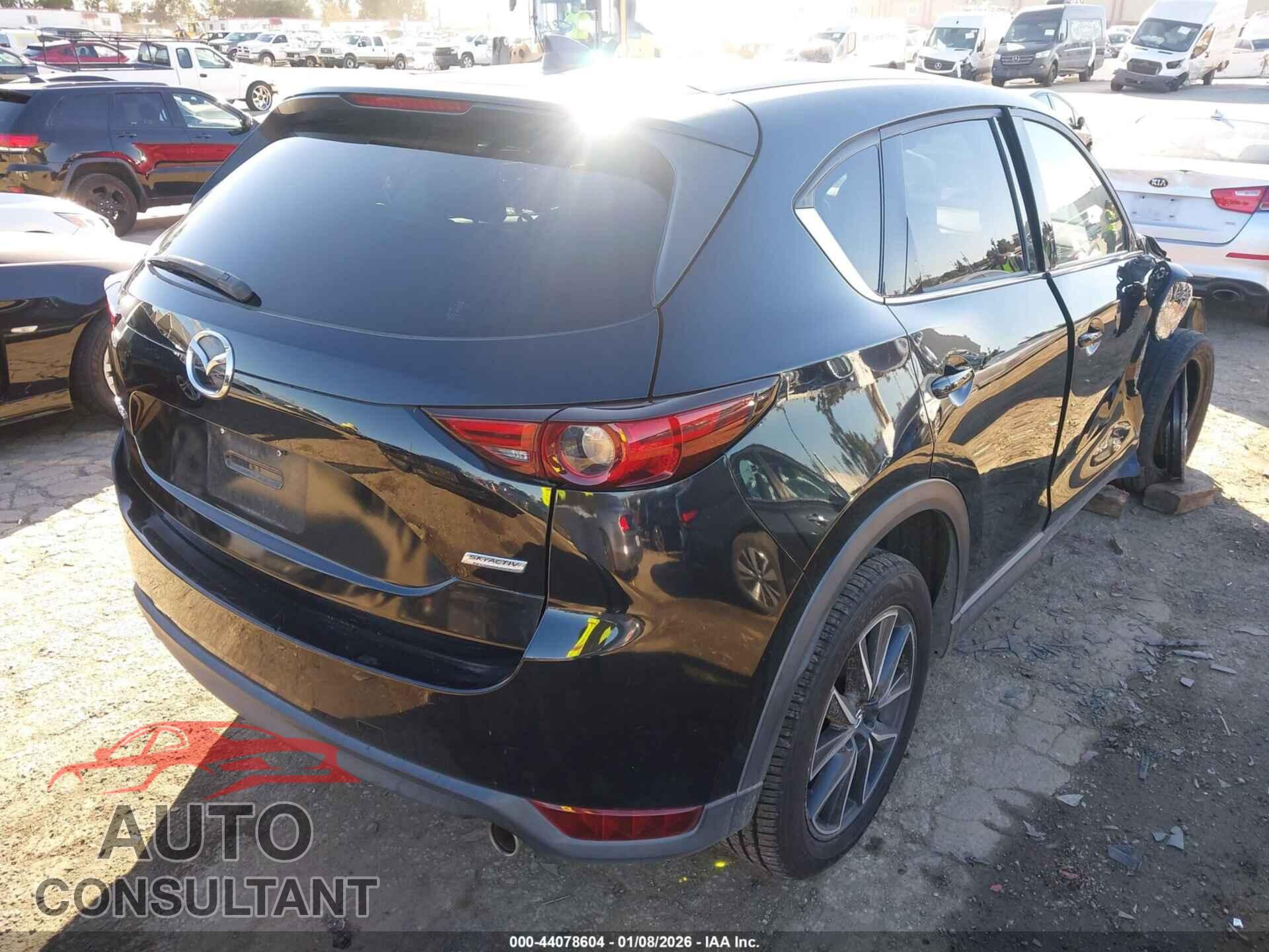 MAZDA CX-5 2018 - JM3KFADM3J0328080