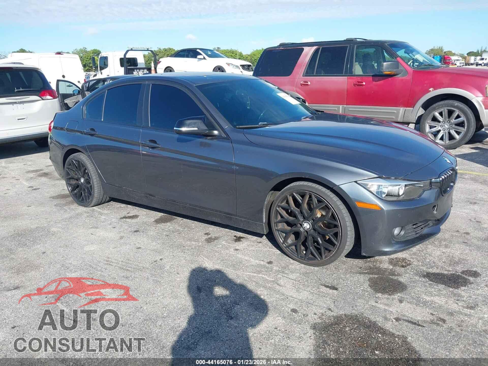 BMW 328I 2014 - WBA3A5C59EF604470