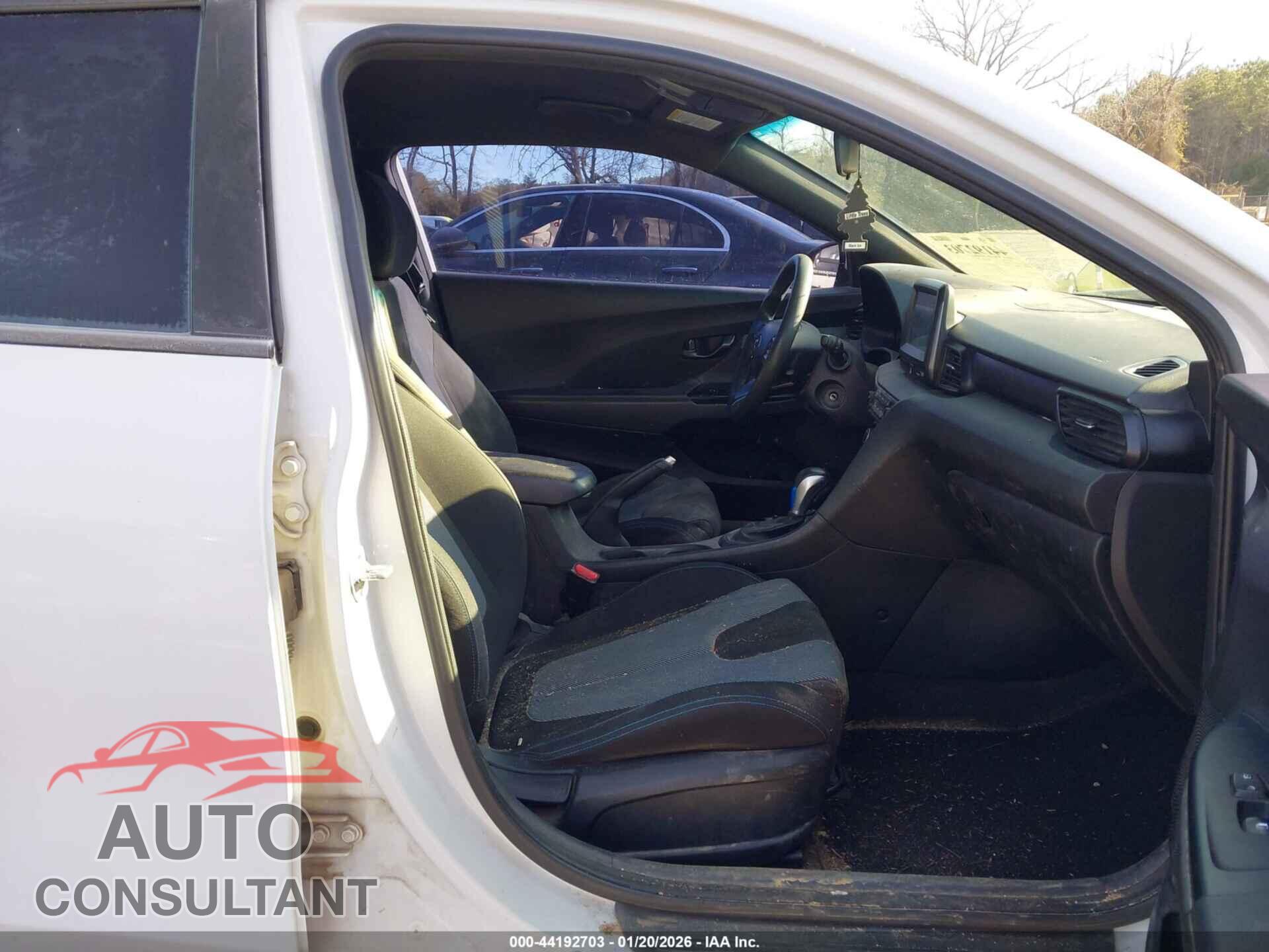 HYUNDAI VELOSTER 2019 - KMHTG6AF9KU009057