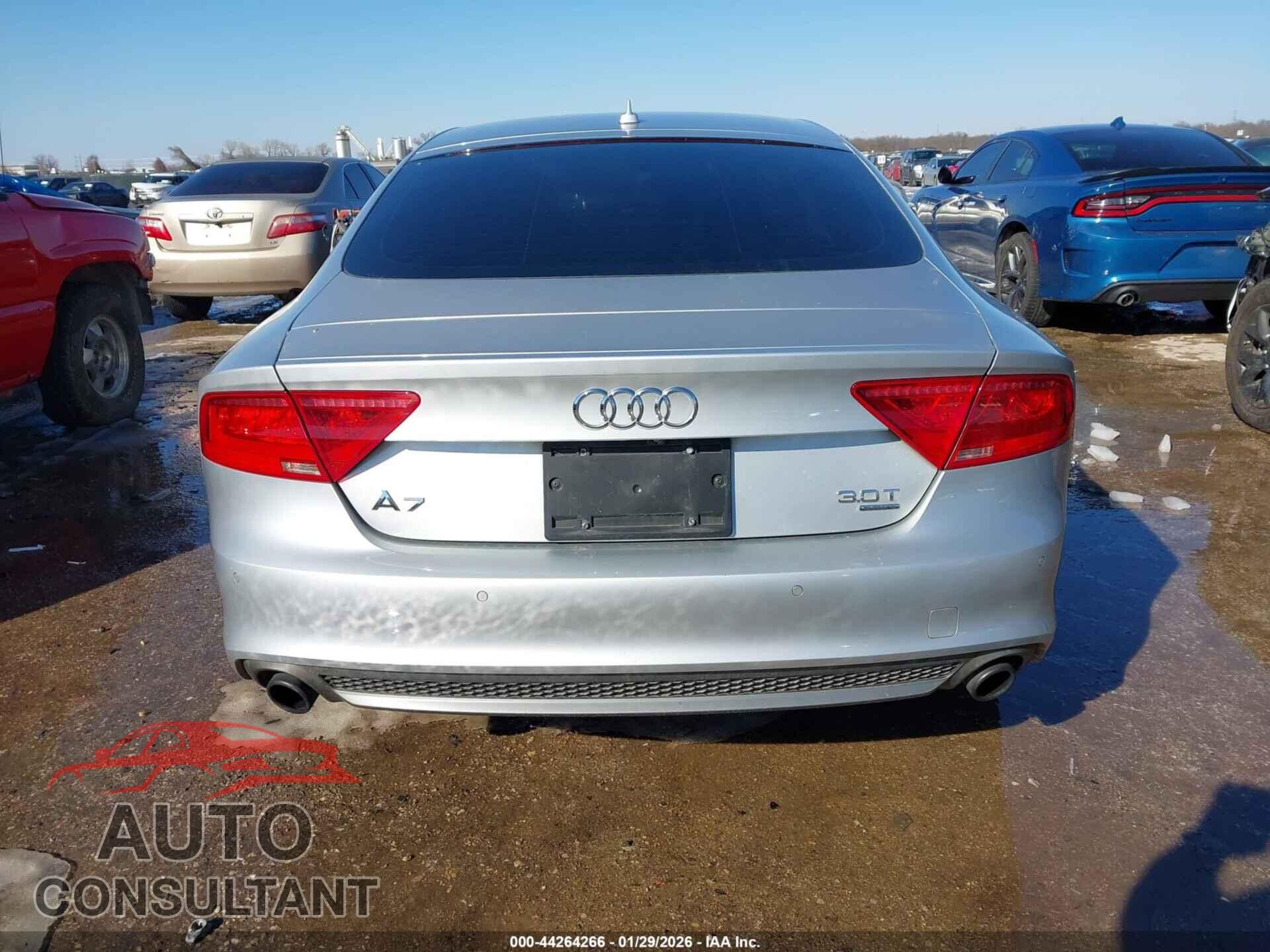 AUDI A7 2013 - WAU2GAFC1DN122187