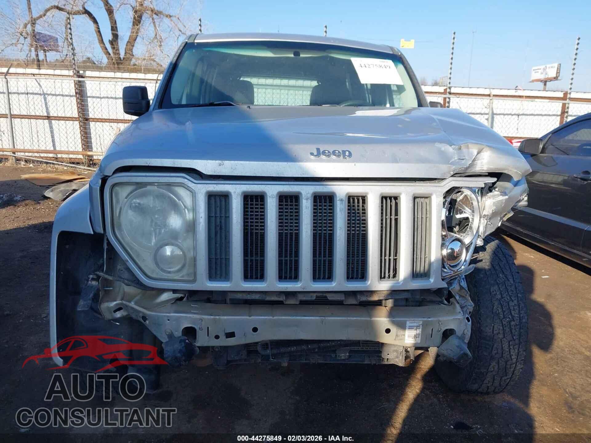JEEP LIBERTY 2011 - 1J4PN2GK5BW582979