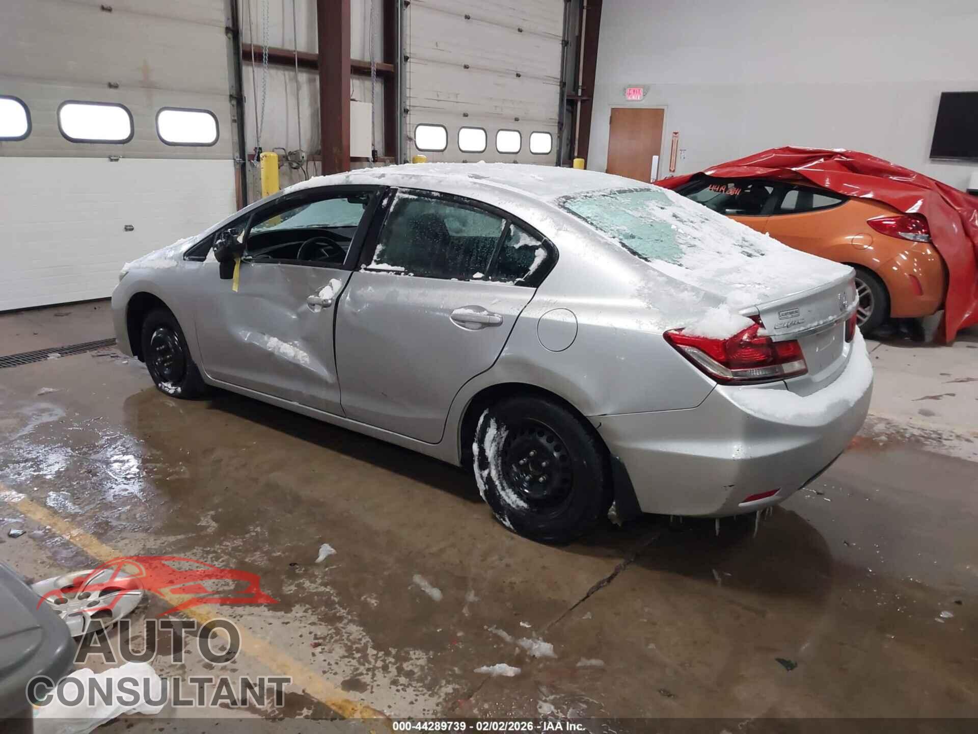 HONDA CIVIC 2015 - 19XFB2F5XFE106748