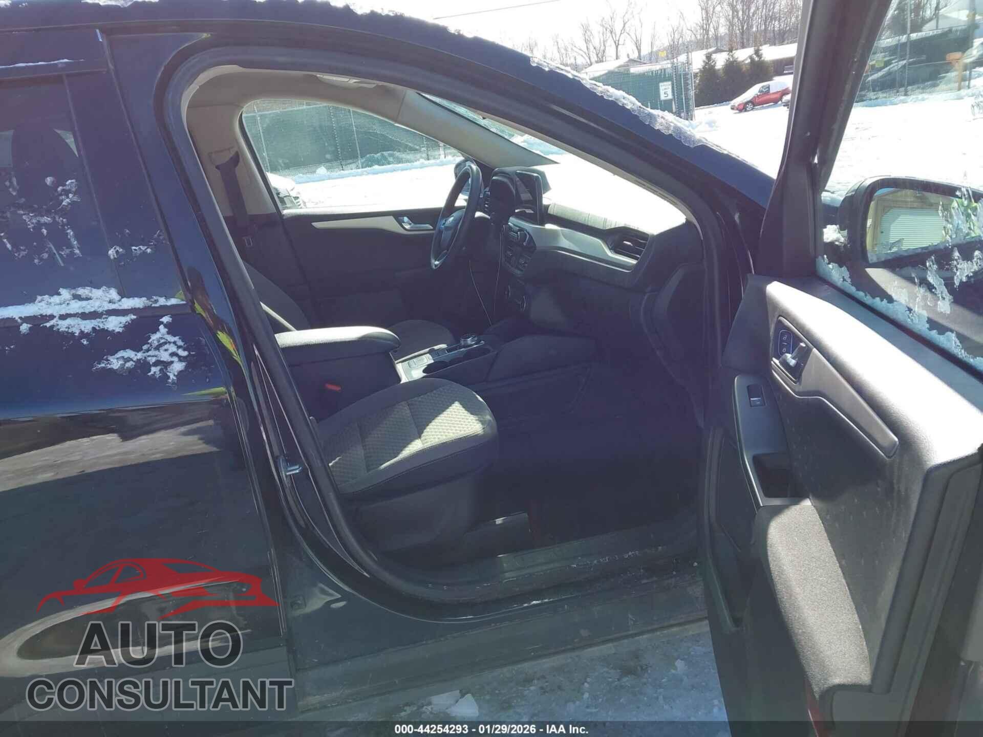 FORD ESCAPE 2020 - 1FMCU9G63LUA17173