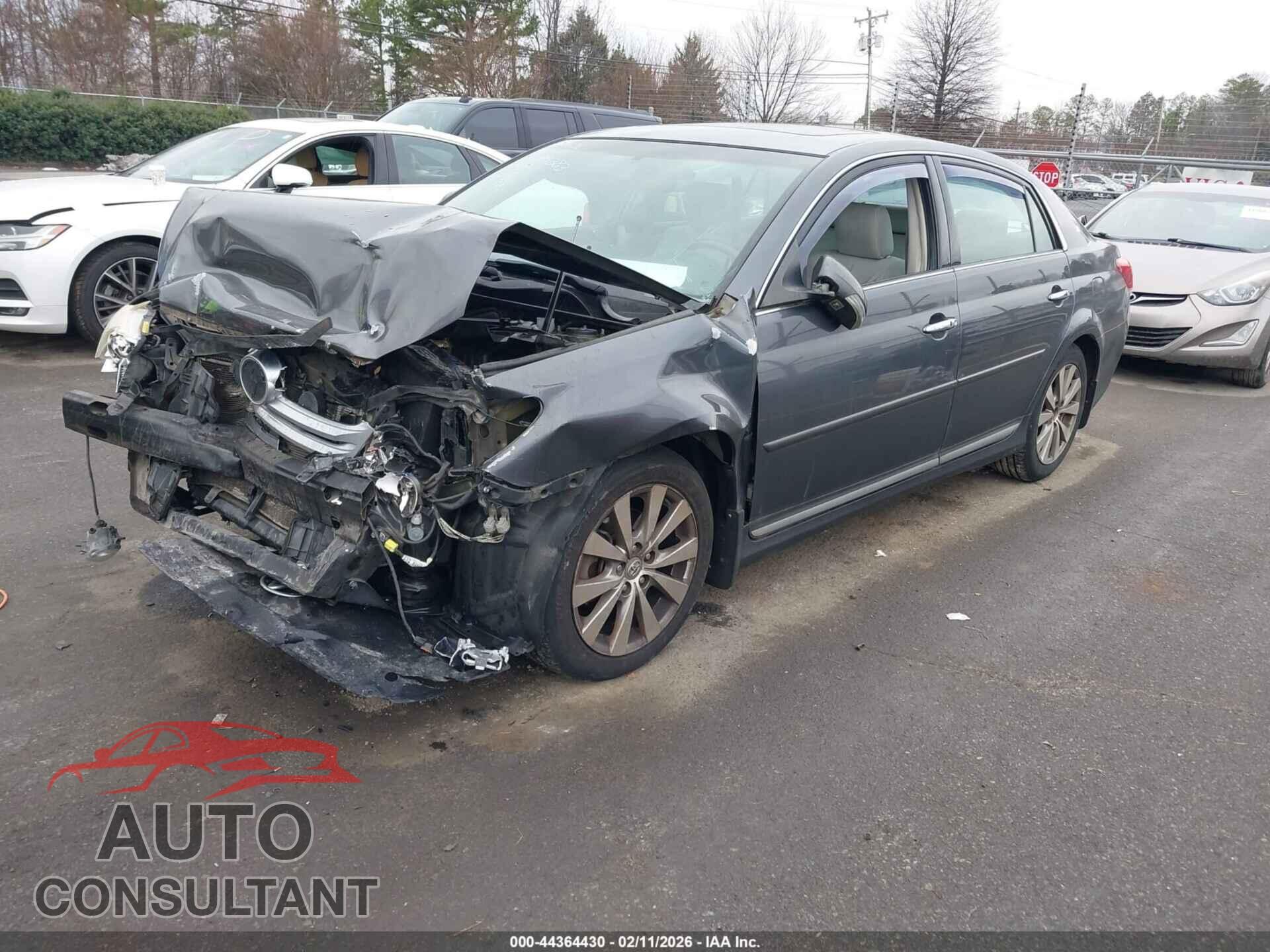 TOYOTA AVALON 2011 - 4T1BK3DB8BU397383