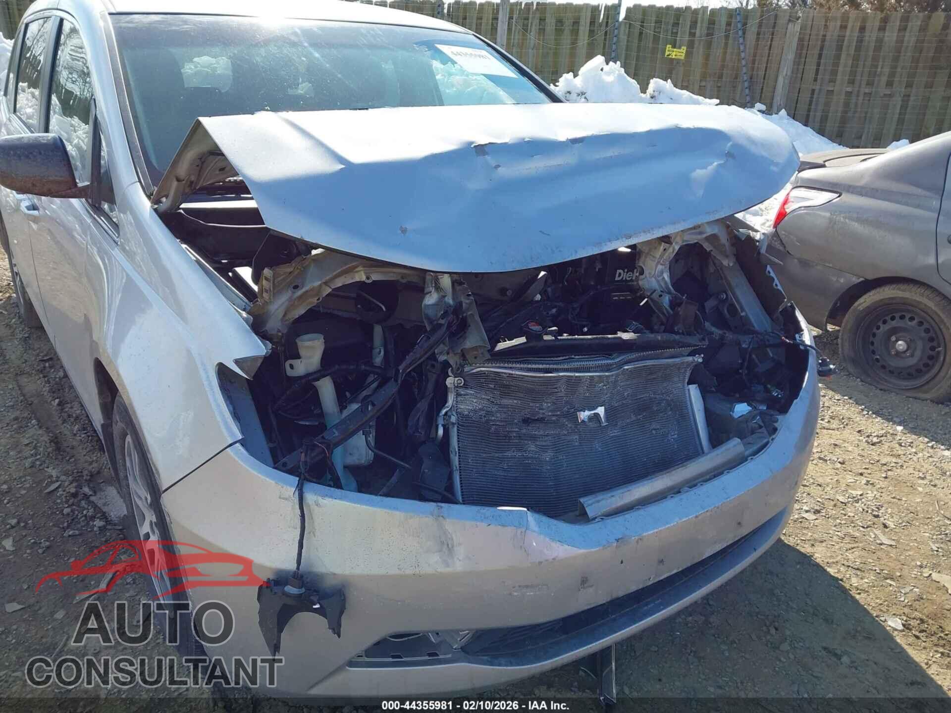 HONDA ODYSSEY 2011 - 5FNRL5H61BB033016