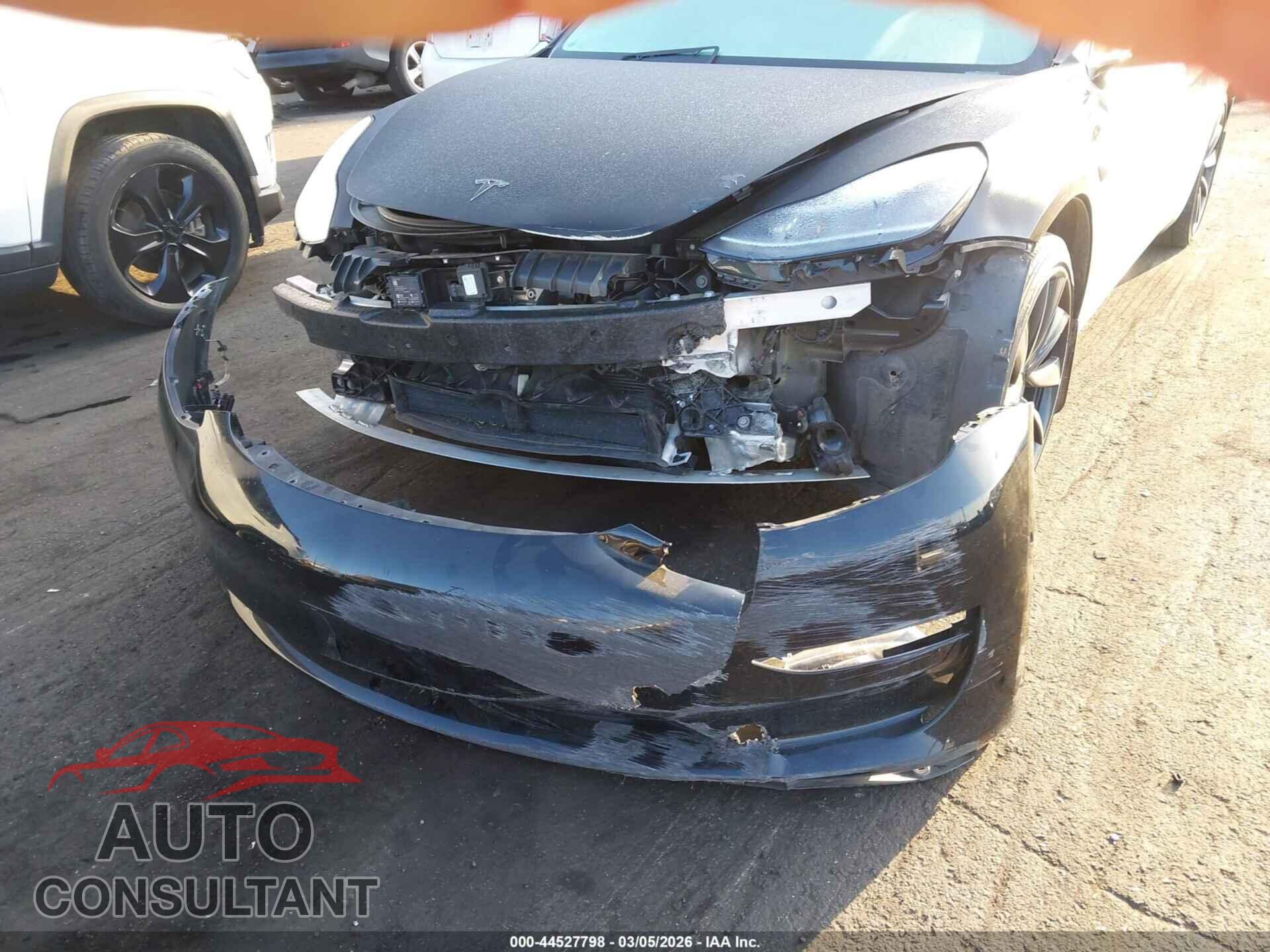 TESLA MODEL 3 2019 - 5YJ3E1EB7KF451798