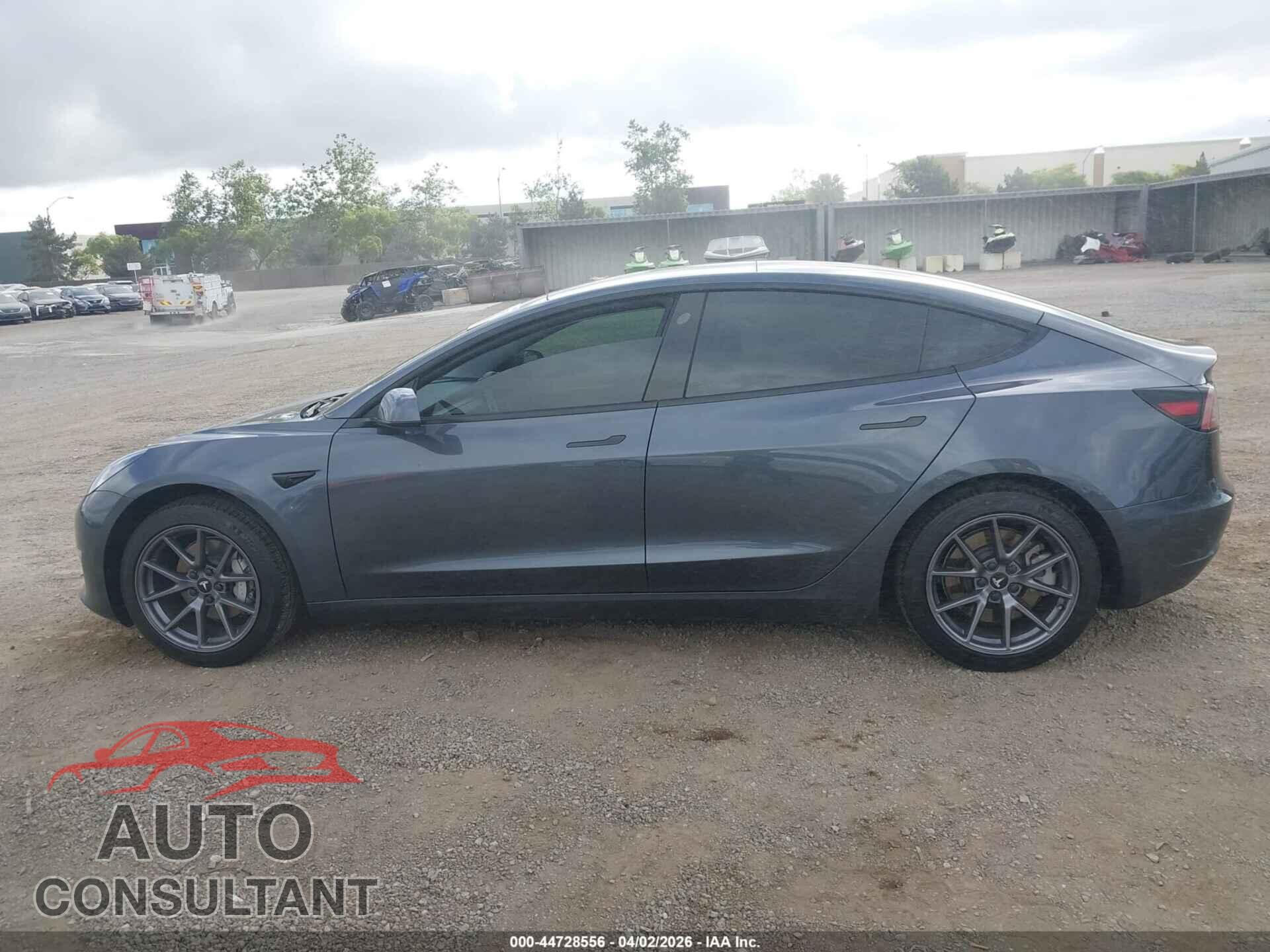 TESLA MODEL 3 2023 - 5YJ3E1EA1PF661750