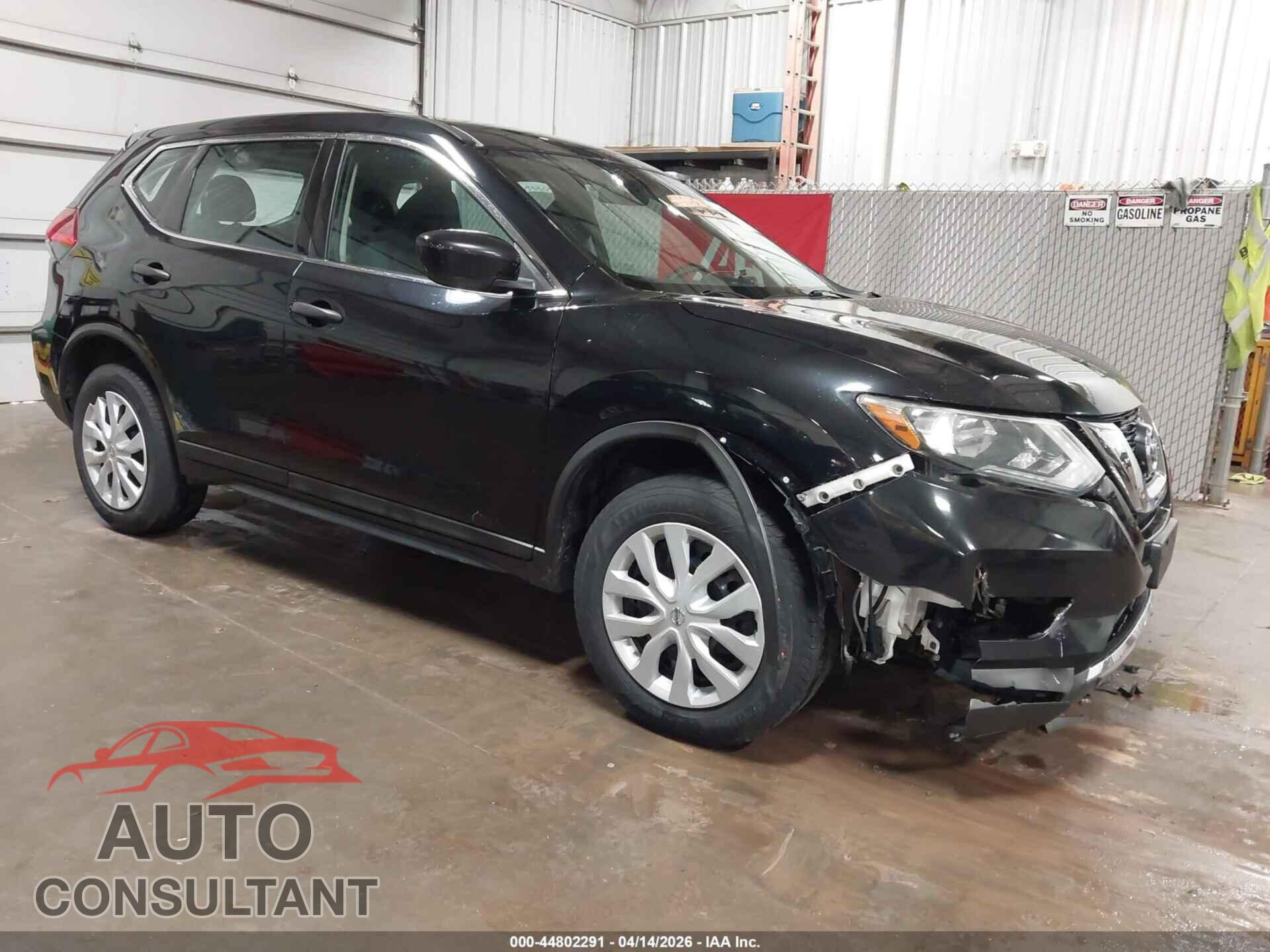 NISSAN ROGUE 2017 - 5N1AT2MV2HC824990