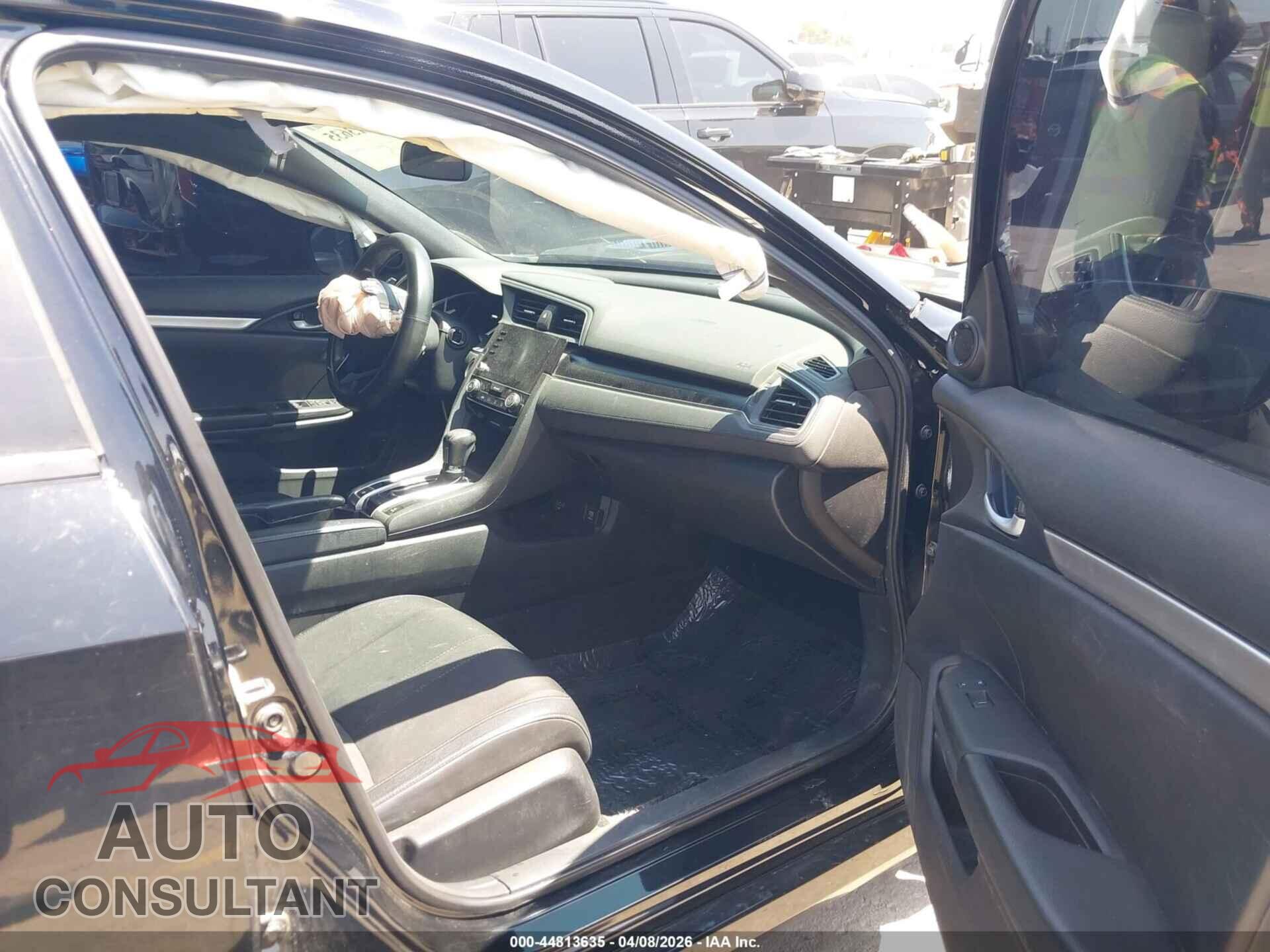 HONDA CIVIC 2019 - 19XFC2F87KE210003