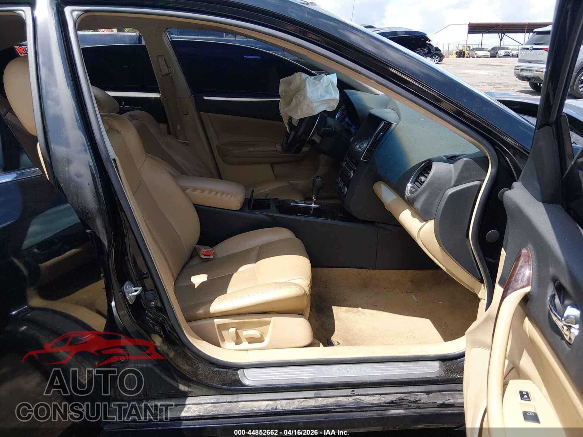 NISSAN MAXIMA 2011 - 1N4AA5AP1BC802719
